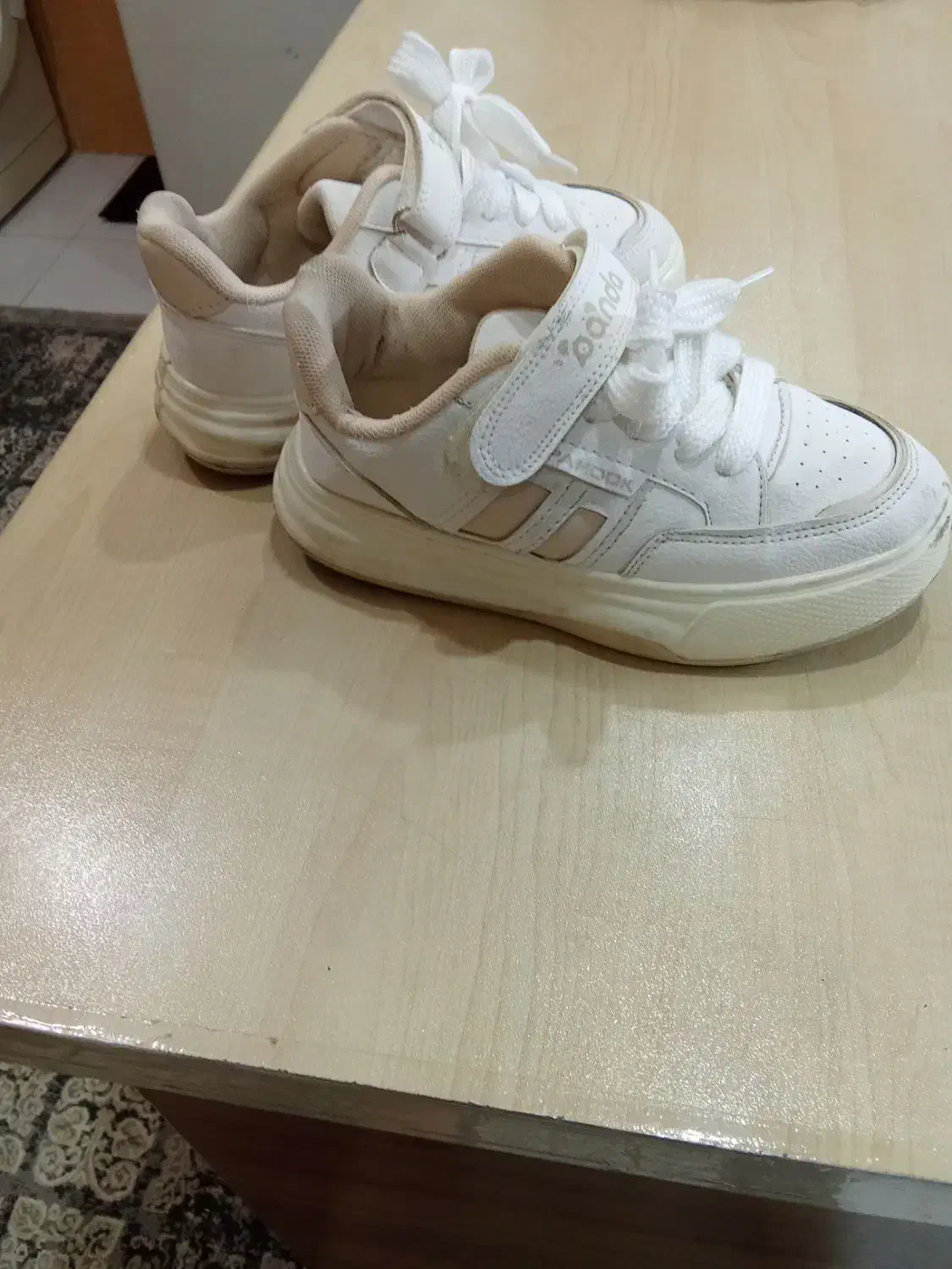 کتونی سایز 33 و پافر پسرانه رایگان|کفش و لباس بچه|اسلام‌شهر, باغ فیض|دیوار