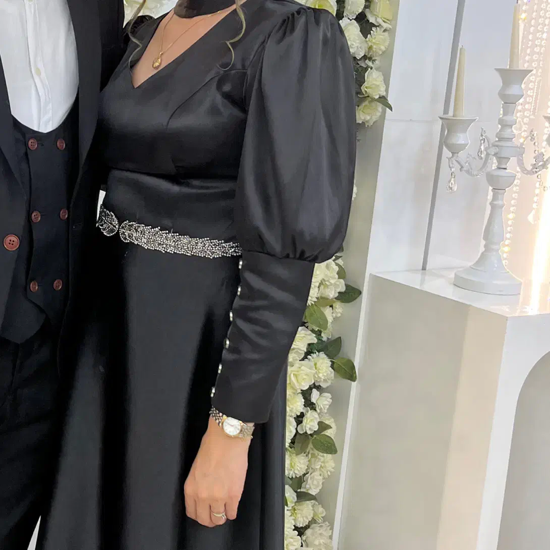 لباس مجلسی|لباس|لاهیجان, امیرشهید|دیوار