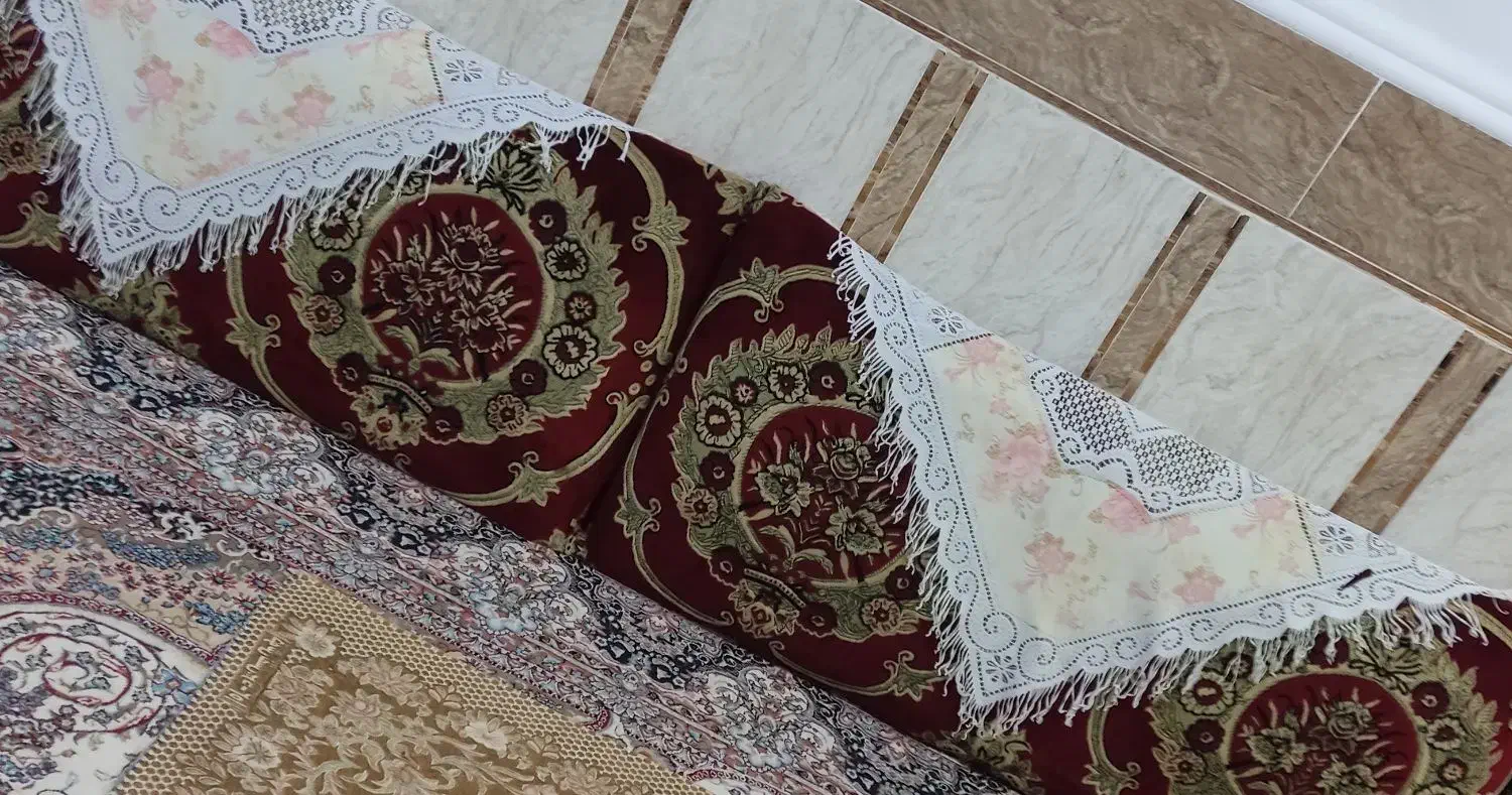 پشتی رنگ جگری|پشتی|کرباسک, |دیوار