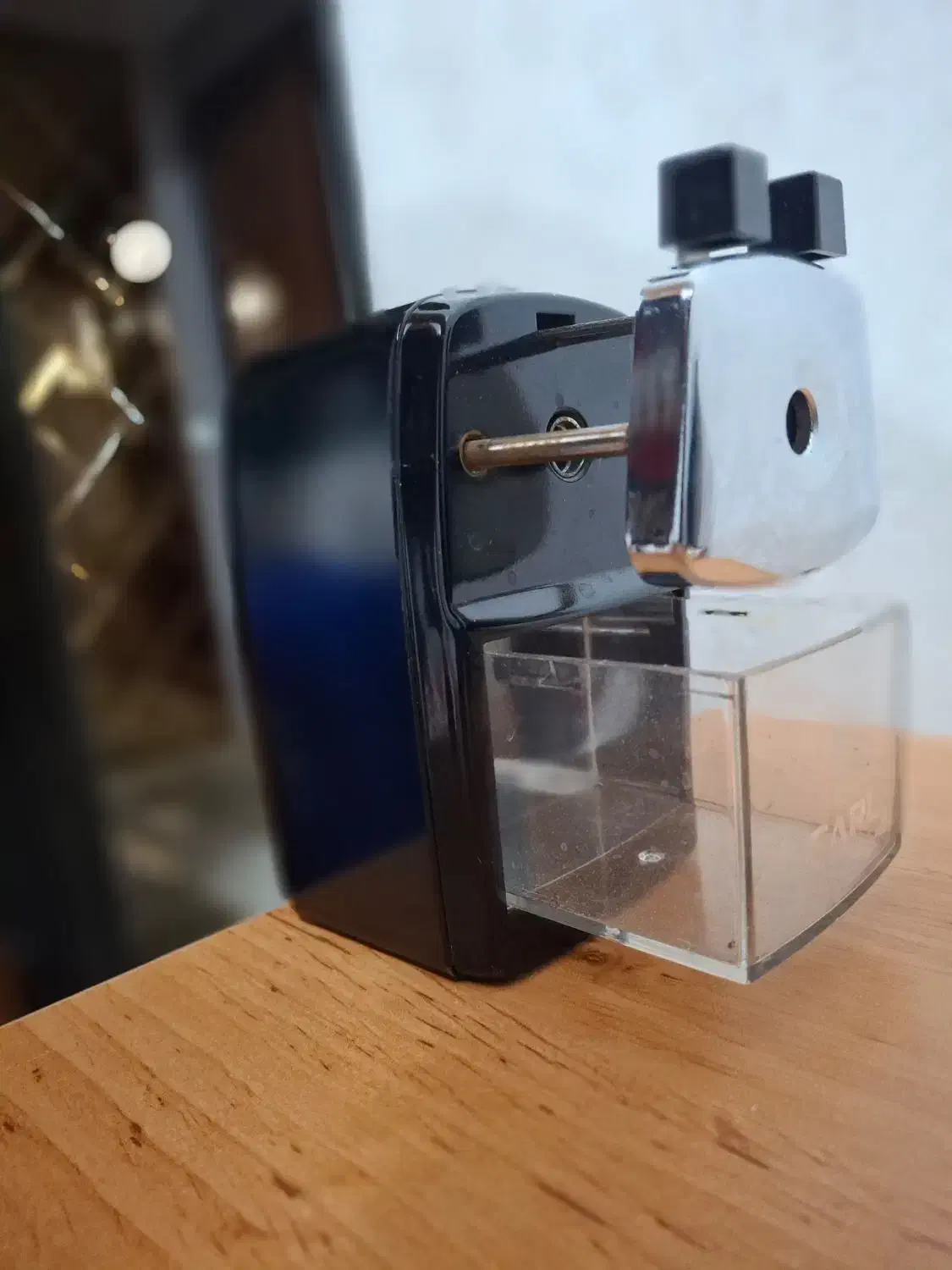 مداد تراش رو میزی کارل ژاپن|لوازم التحریر|سبزوار, ولیعصر (نجار آباد)|دیوار