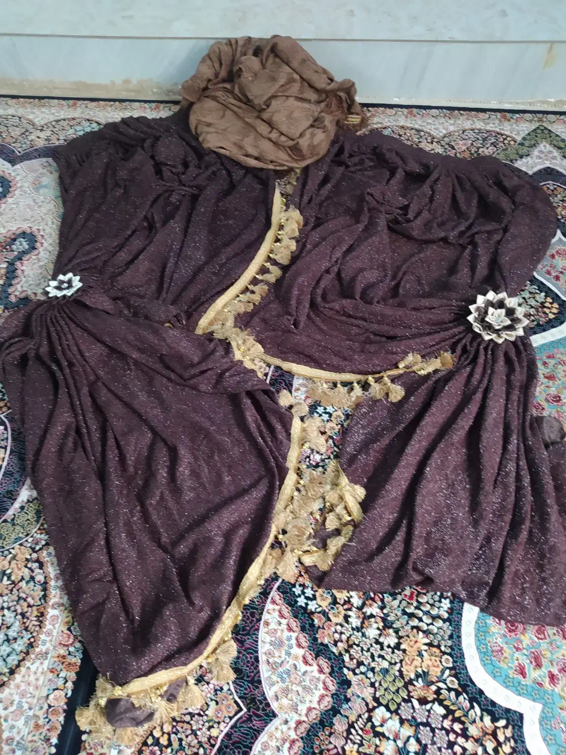 پرده|پرده، رانر، رومیزی|دورود, |دیوار