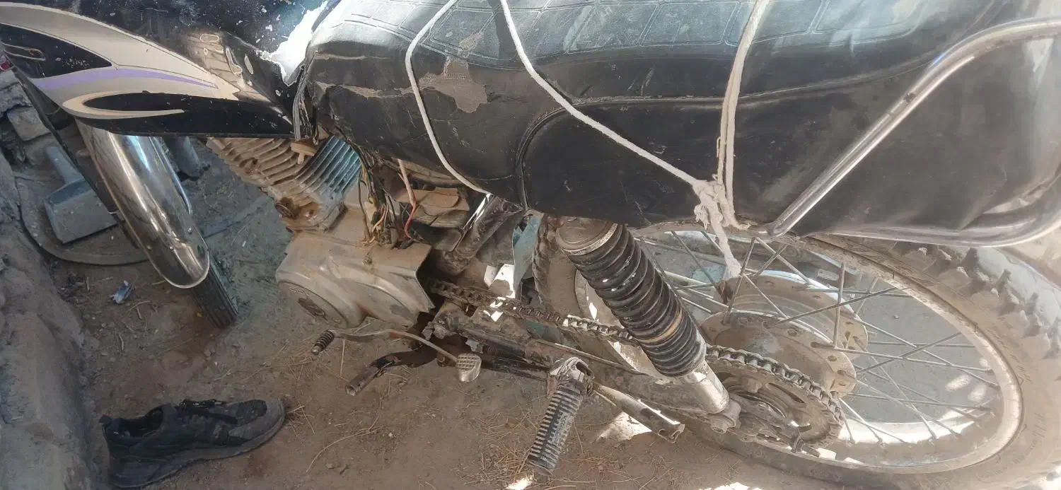 موتورسیکلت ۱۲۵ مدل ۸۲|موتورسیکلت|طاغنکوه, |دیوار