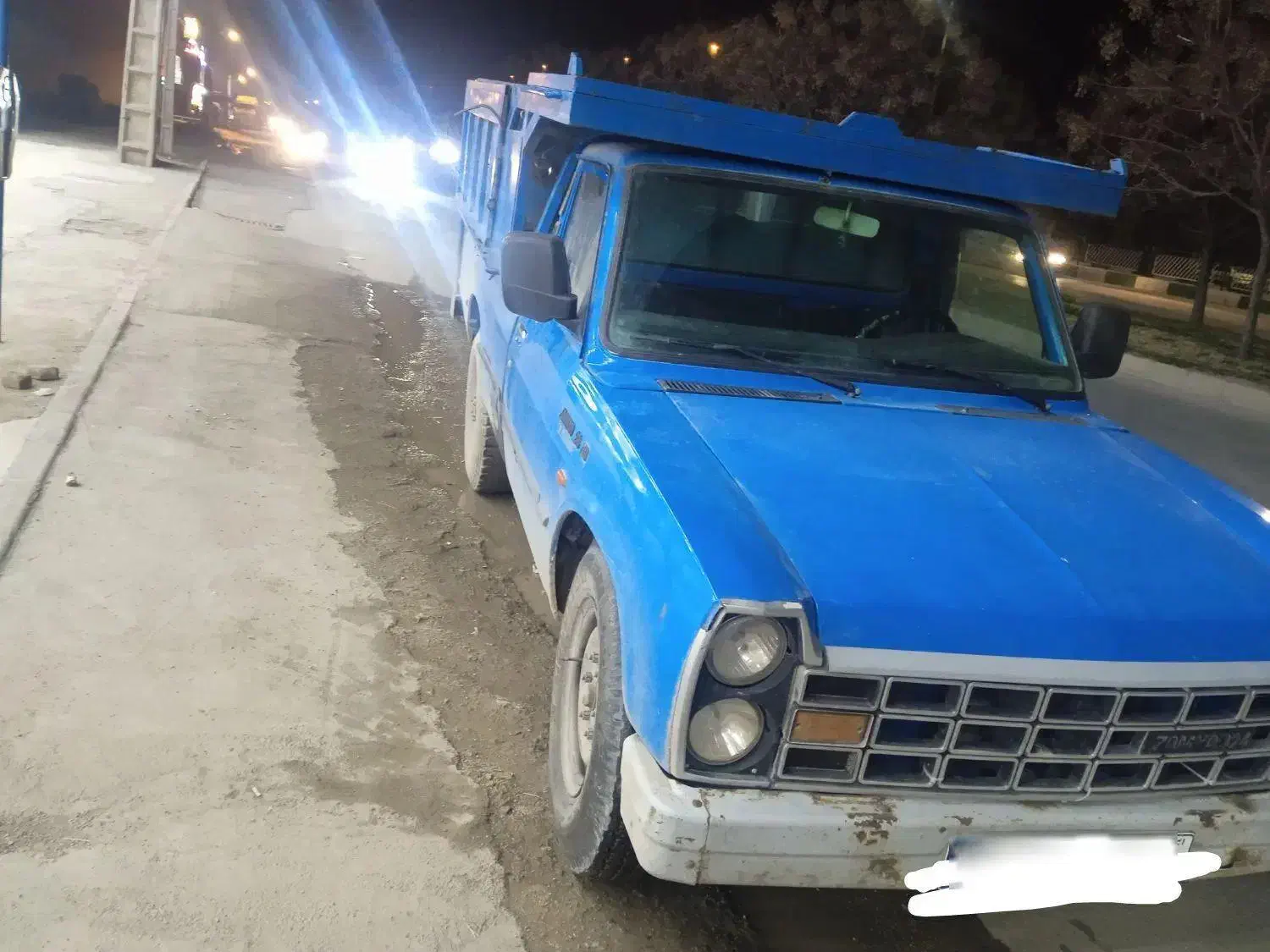 نیسان دیزل|خودرو سواری و وانت|خرم‌آباد, |دیوار