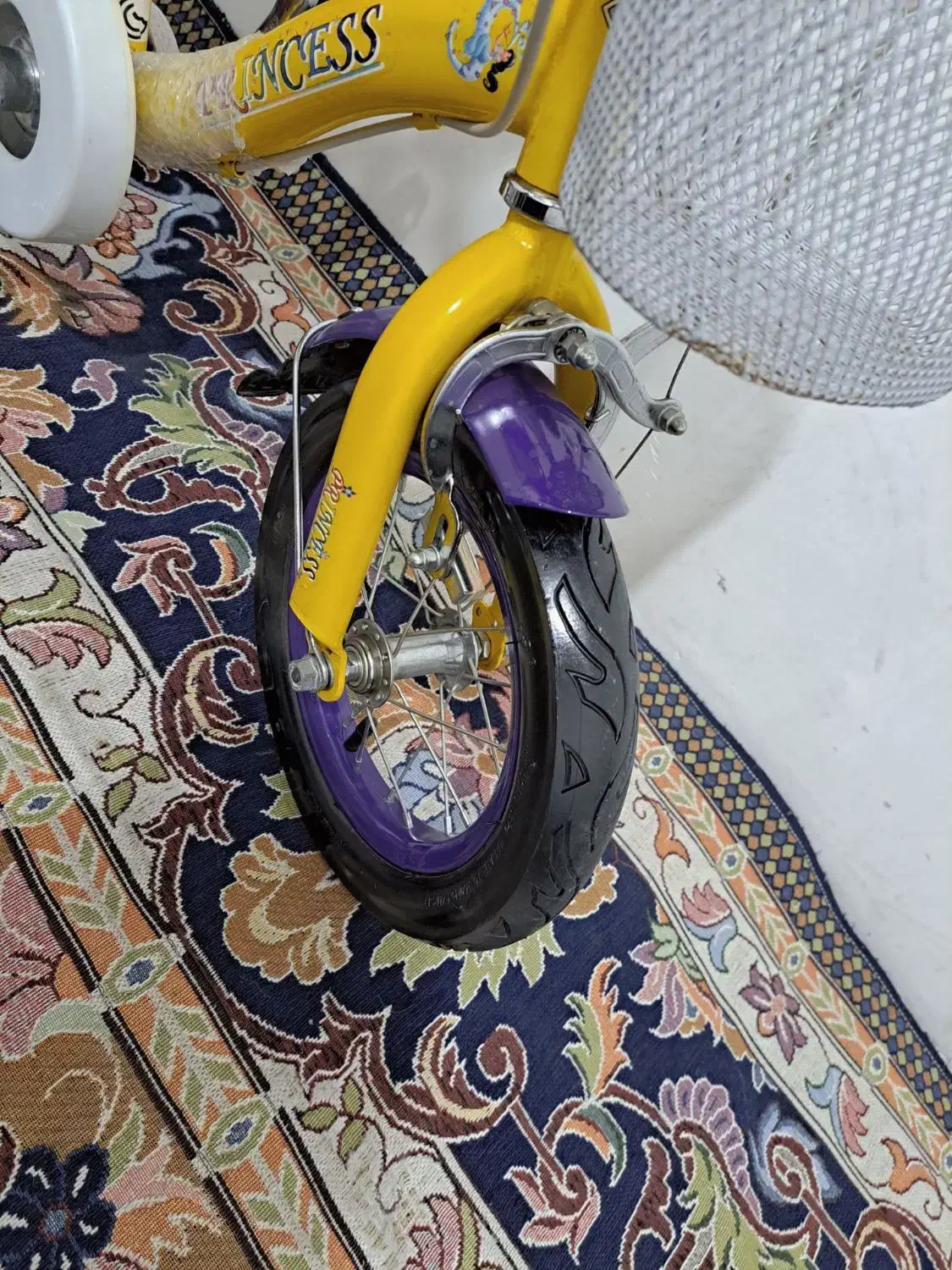 دوچرخه ۱۲ دخترانه خارجی اصل نونو درحد اک|دوچرخه، اسکیت، اسکوتر|محمدشهر, جعفرآباد|دیوار