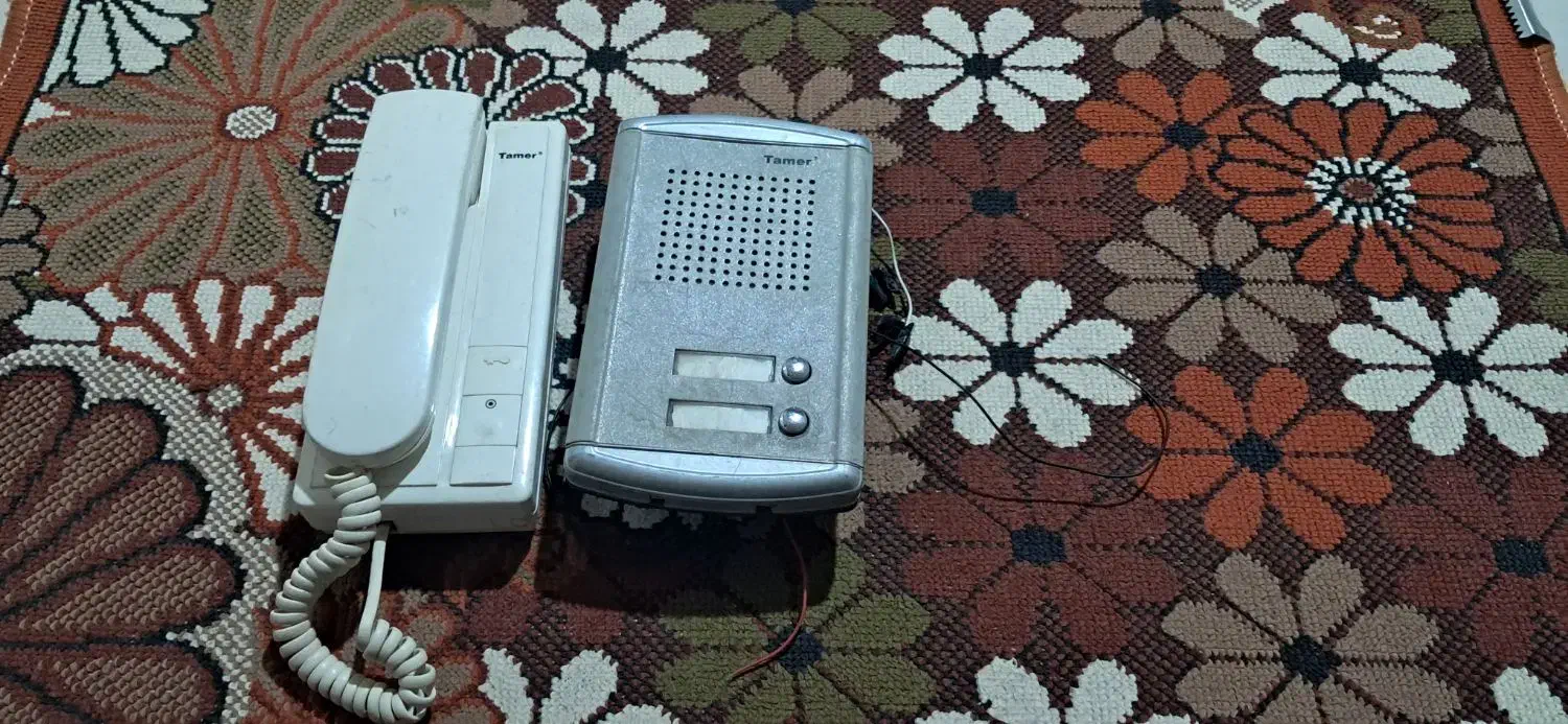 اف اف|صوتی و تصویری|قم, قلعه کامکار|دیوار