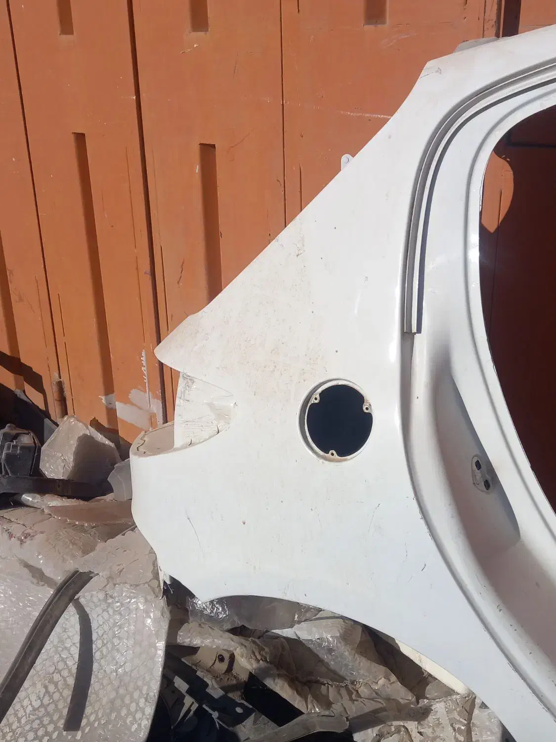 گلگیر‌عقب ۲۰۶ فابریکی همراه با دوبل|قطعات یدکی و لوازم جانبی|خرم‌آباد, |دیوار