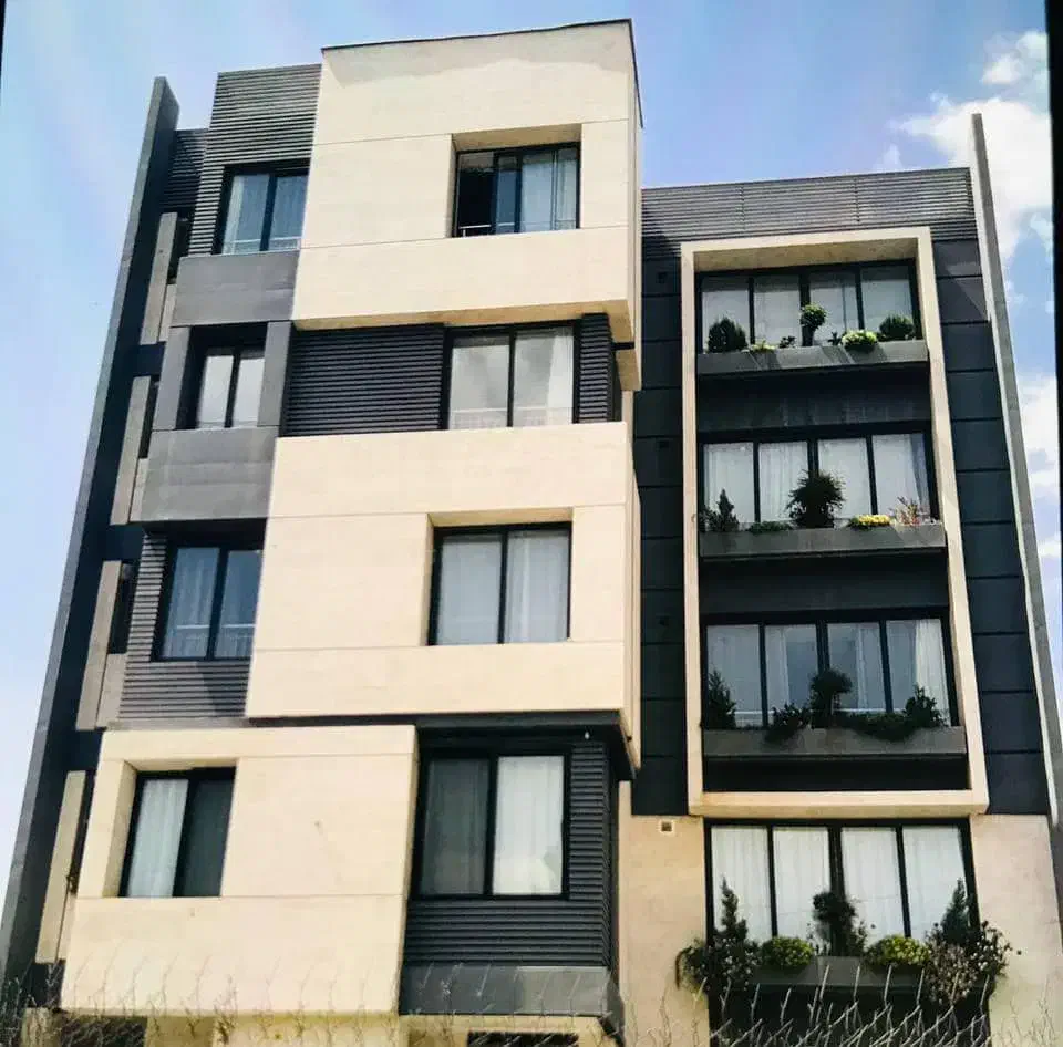 تهاتر‌ویلایی کاربری تجاری‌مسکونی/۳۳۰متر بر بلوار|فروش خانه و ویلا|شیراز, تندگویان|دیوار