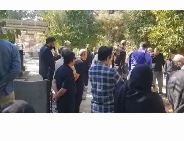 مداح مجالس ختم ترحیم قرائت قرآن دشتی و نوحه|خدمات پذیرایی، مراسم|شیراز, طلاب|دیوار