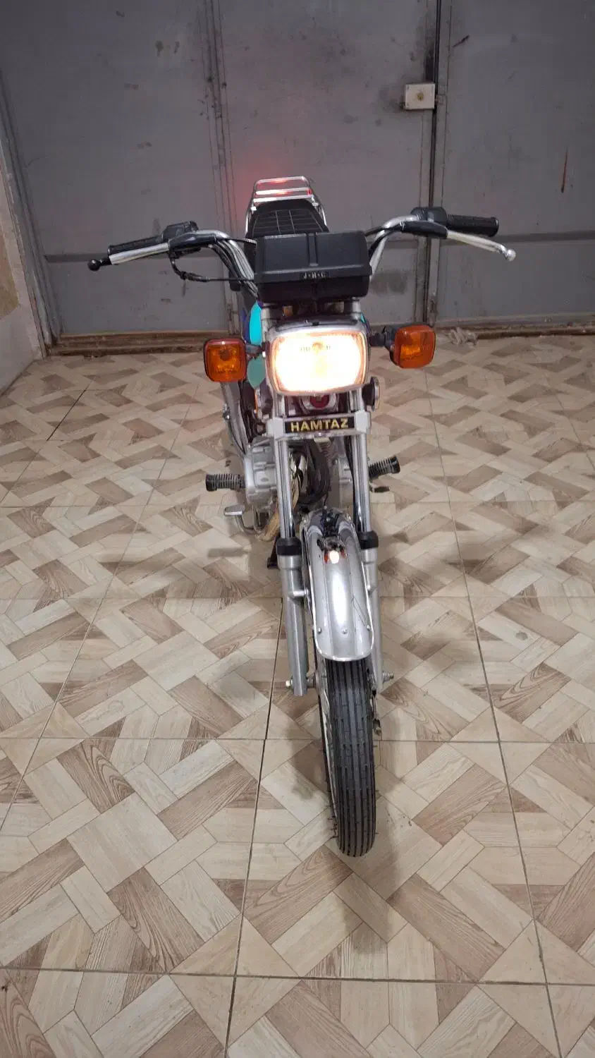 همتاز 125|موتورسیکلت|فلاورجان, |دیوار