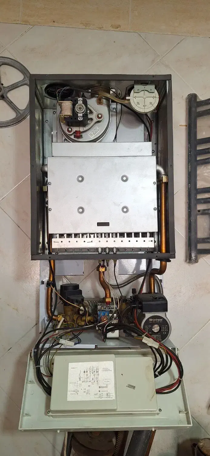 پکیج 26000|آبگرمکن، پکیج، شوفاژ|رباط‌کریم, رباط‌کریم|دیوار