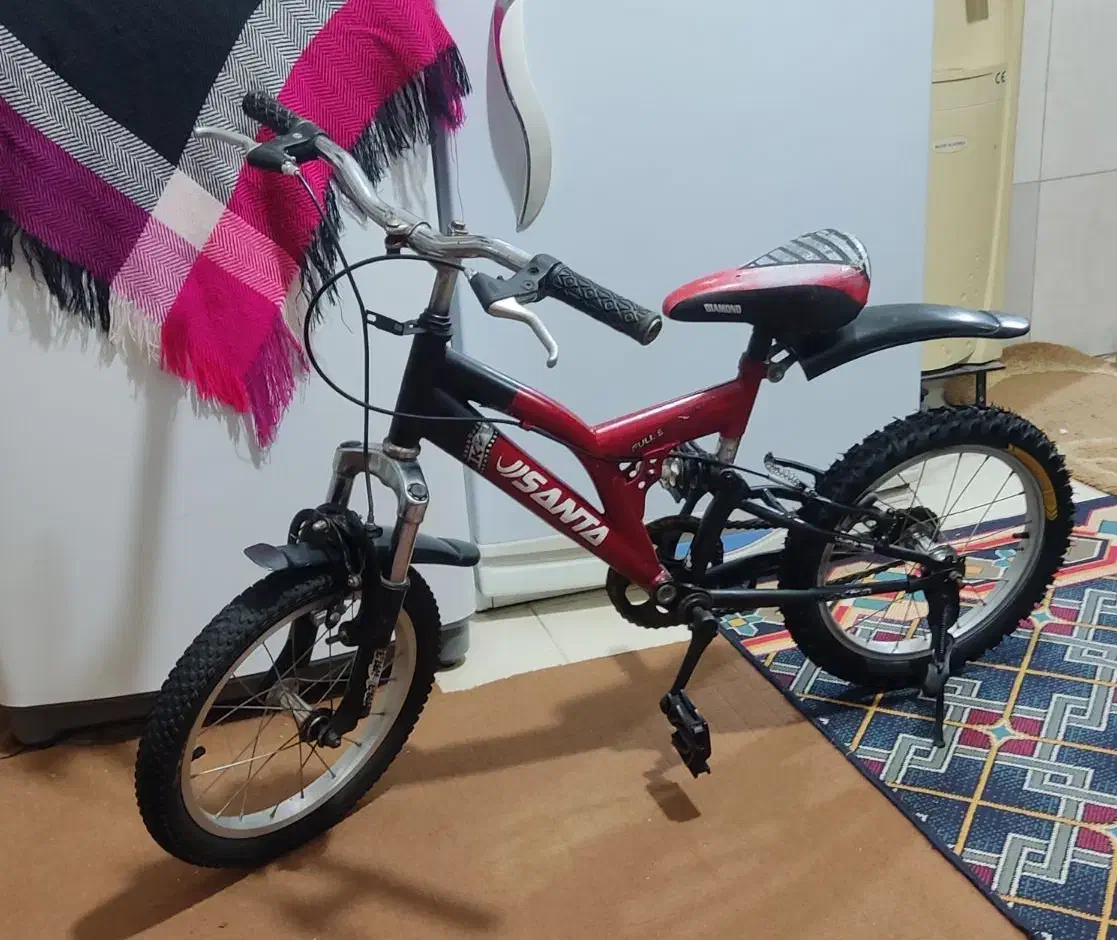 دوچرخه ۱۶ کمک دار|دوچرخه، اسکیت، اسکوتر|شیراز, فرگاز|دیوار