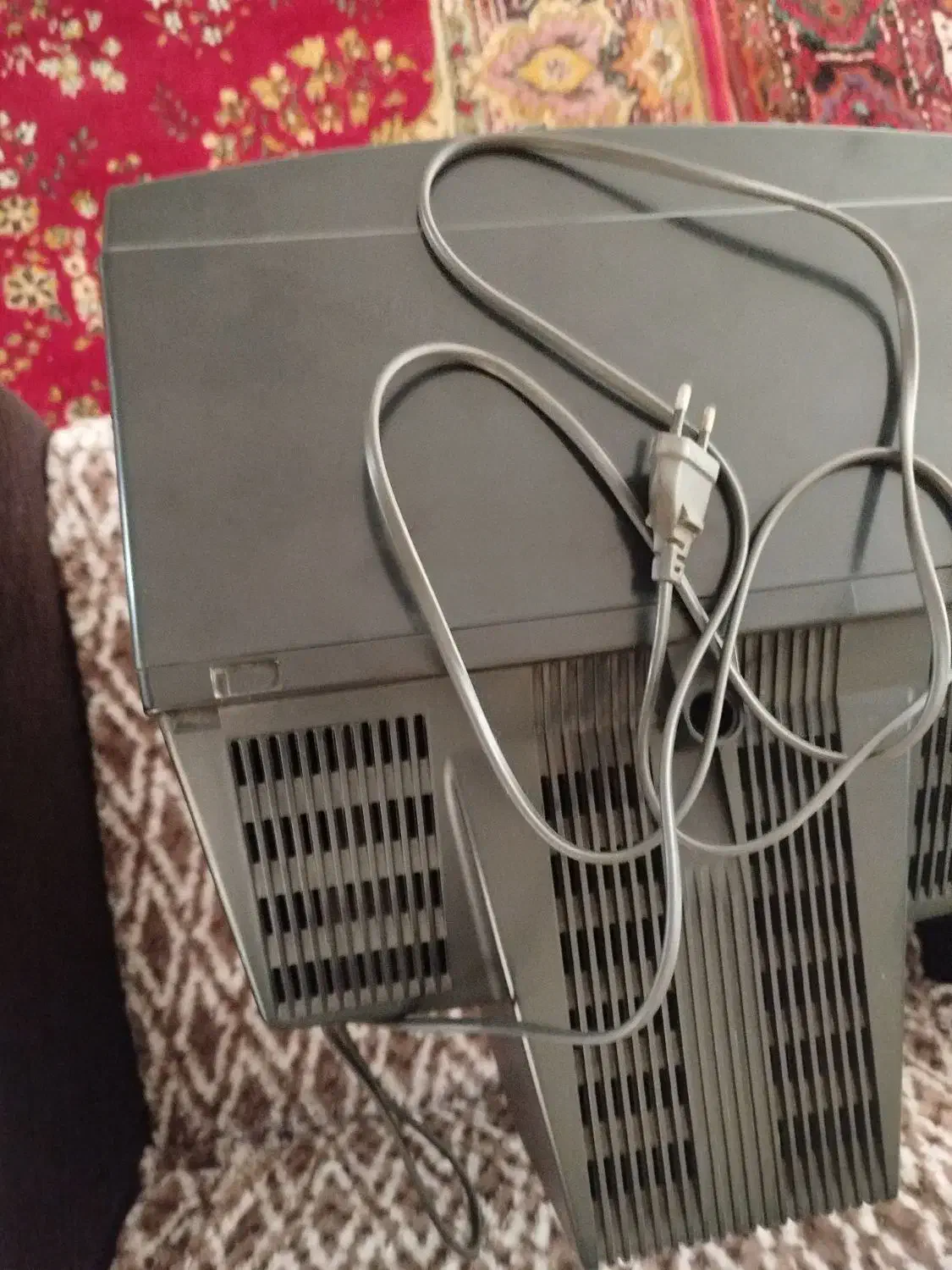 تلویزیون قدیمی کوچک|تلویزیون و پروژکتور|تبریز, |دیوار