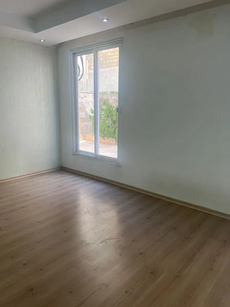 اپارتمان ۹۷ متر با ۹۰ متر حیاط اختصاصی (هاشمیه)|اجارهٔ آپارتمان|مشهد, نیروی هوایی|دیوار