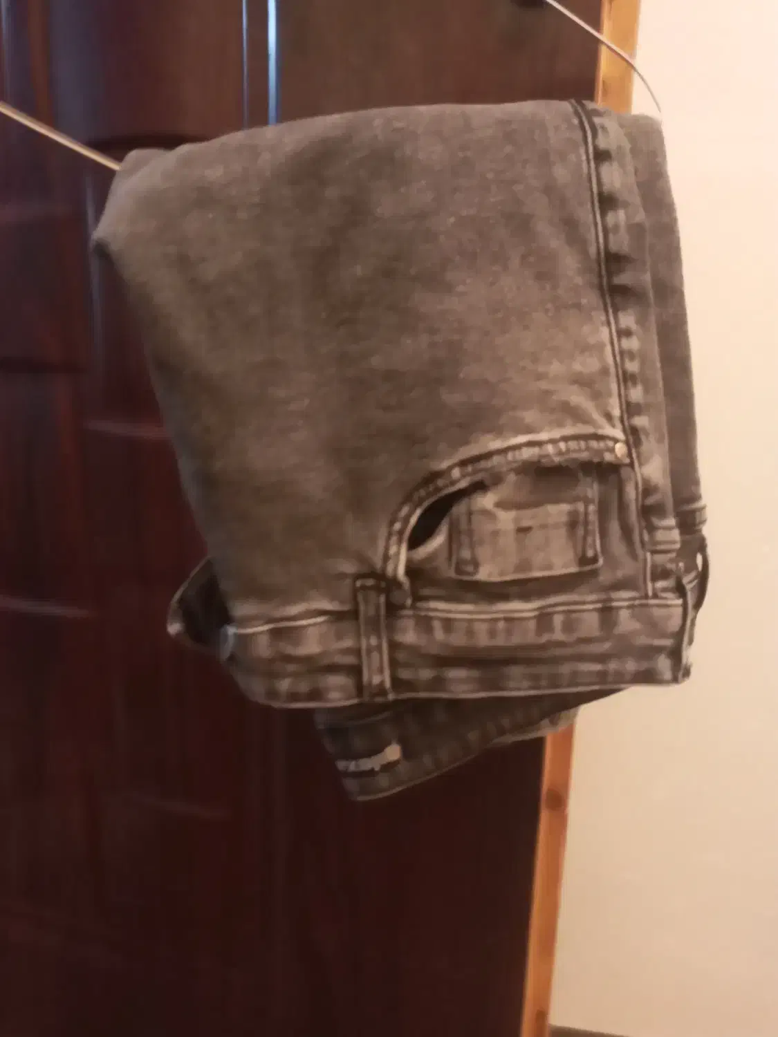 حراج شلوار نولوله ای لی جنس دم پا چاکدار|لباس|خرمآباد, |دیوار