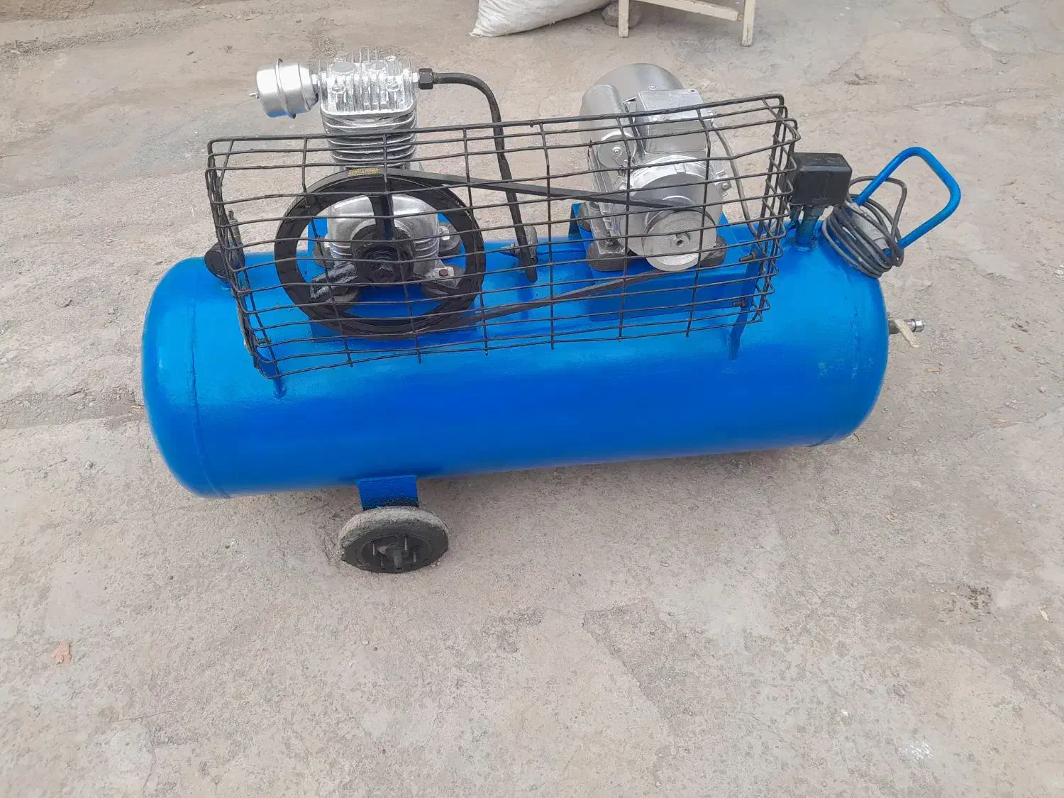 پمپ باد ۲۵۰ لیتری|ابزارآلات|جوین, |دیوار