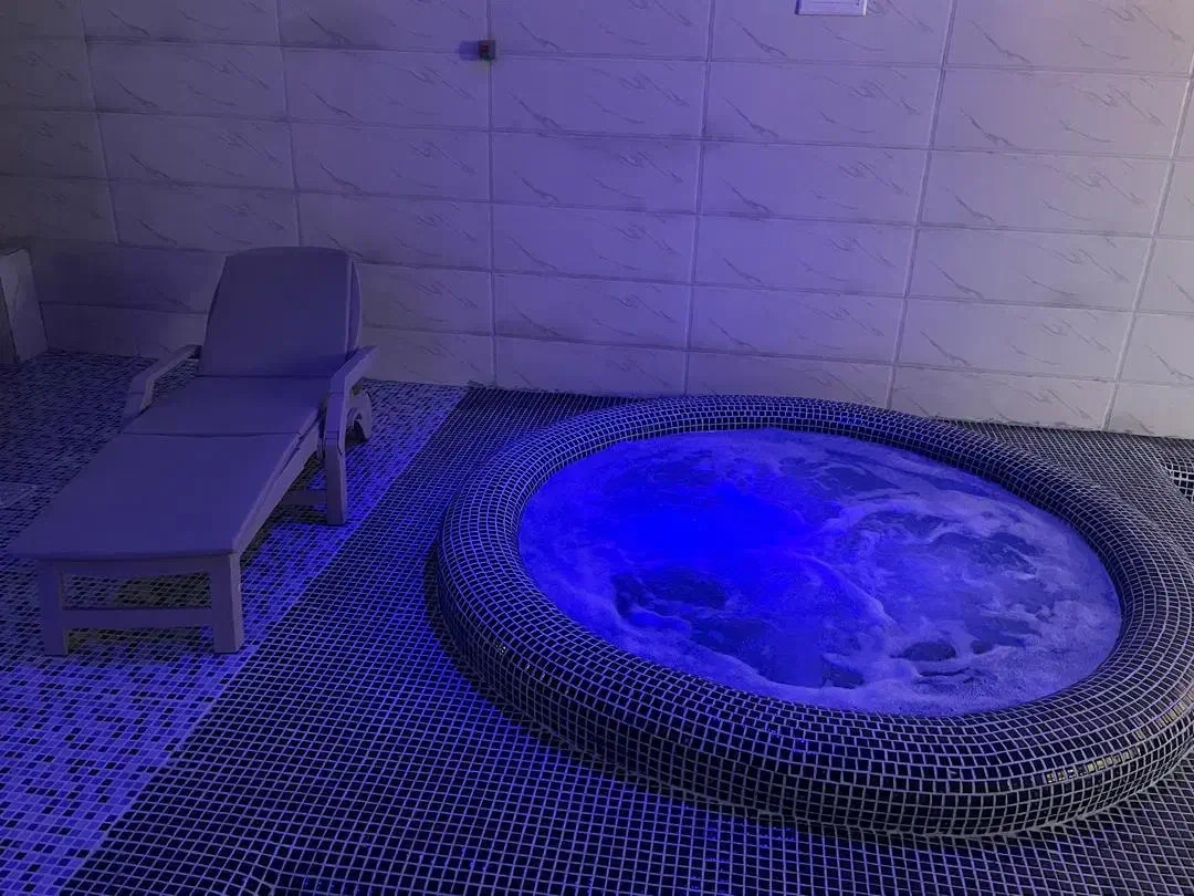 خاص ترین اجاره شبانه ویلا پنج ستاره فول امکانات|اجارهٔ کوتاه‌مدت آپارتمان و سوئیت|فریدون‌کنار, |دیوار