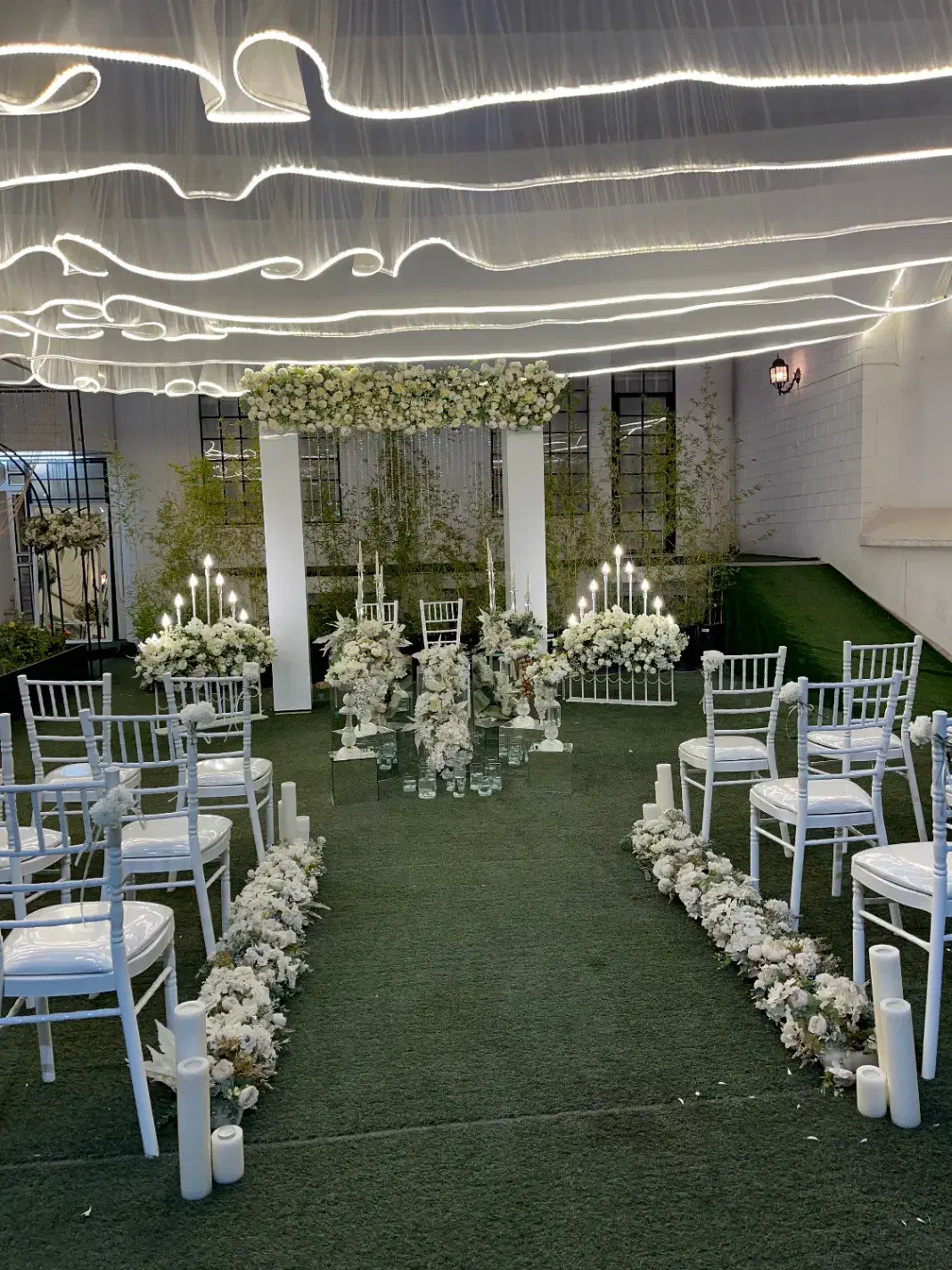 سالن کار خانه عقد|استخدام خدمات فروشگاه و رستوران|کرمانشاه, |دیوار