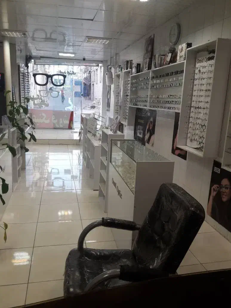 اجاره مغازه در اسلامشهر|اجارهٔ مغازه و غرفه|اسلامشهر, صادقیه|دیوار