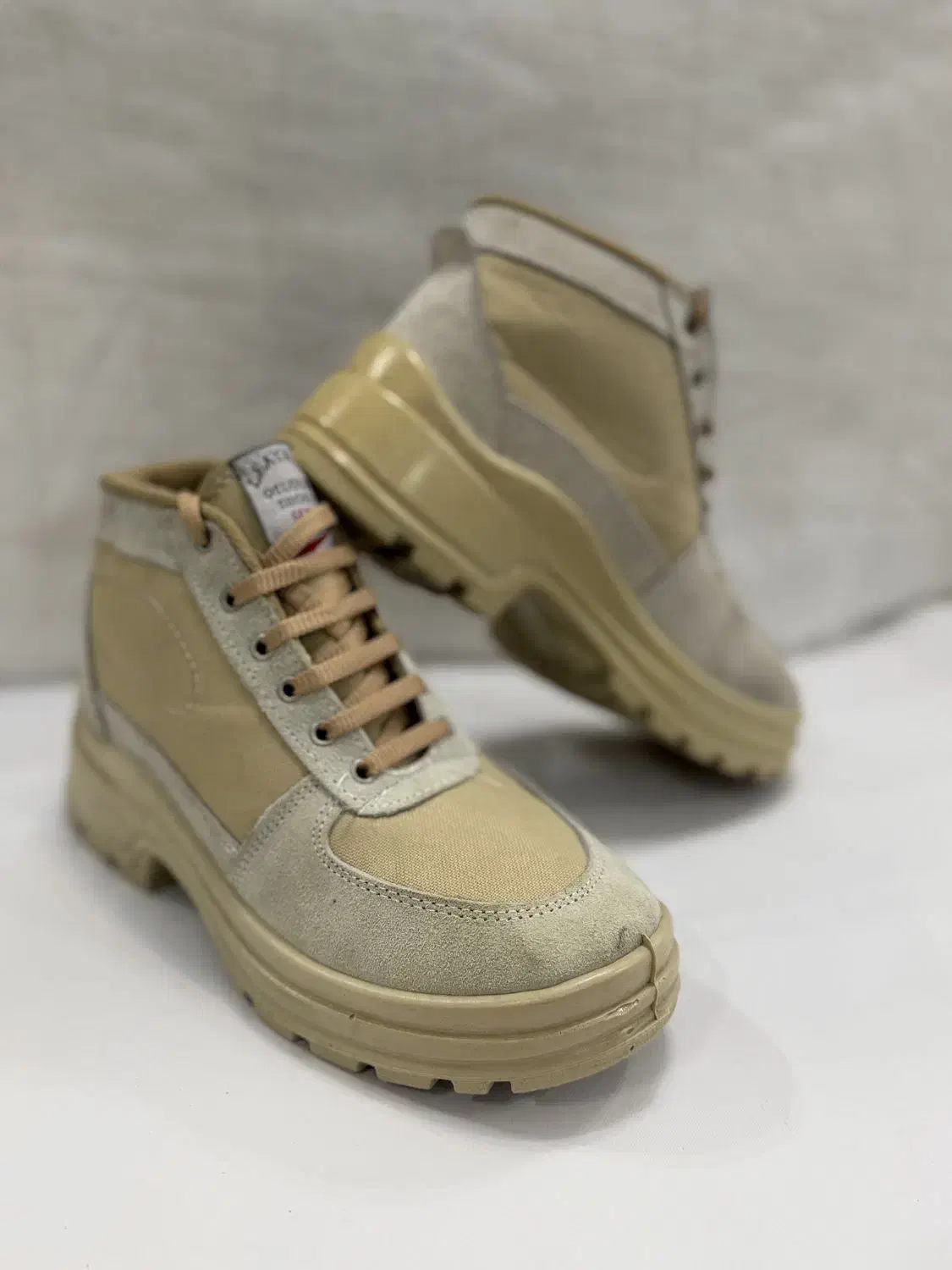 فروش کفش های نو کوهنوردی|کیف، کفش، کمربند|همدان, |دیوار