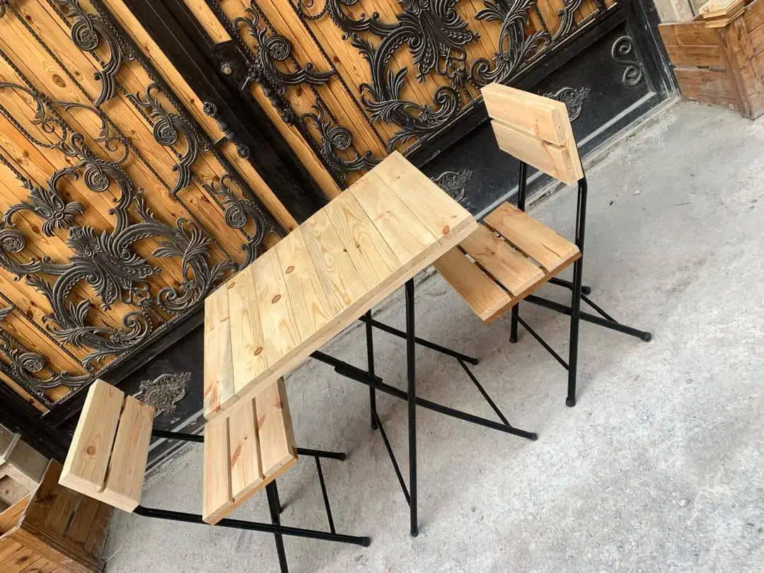 میز غذاخوری  ۳نفره|میز و صندلی غذاخوری|پاکدشت, پاکدشت (مامازند)|دیوار