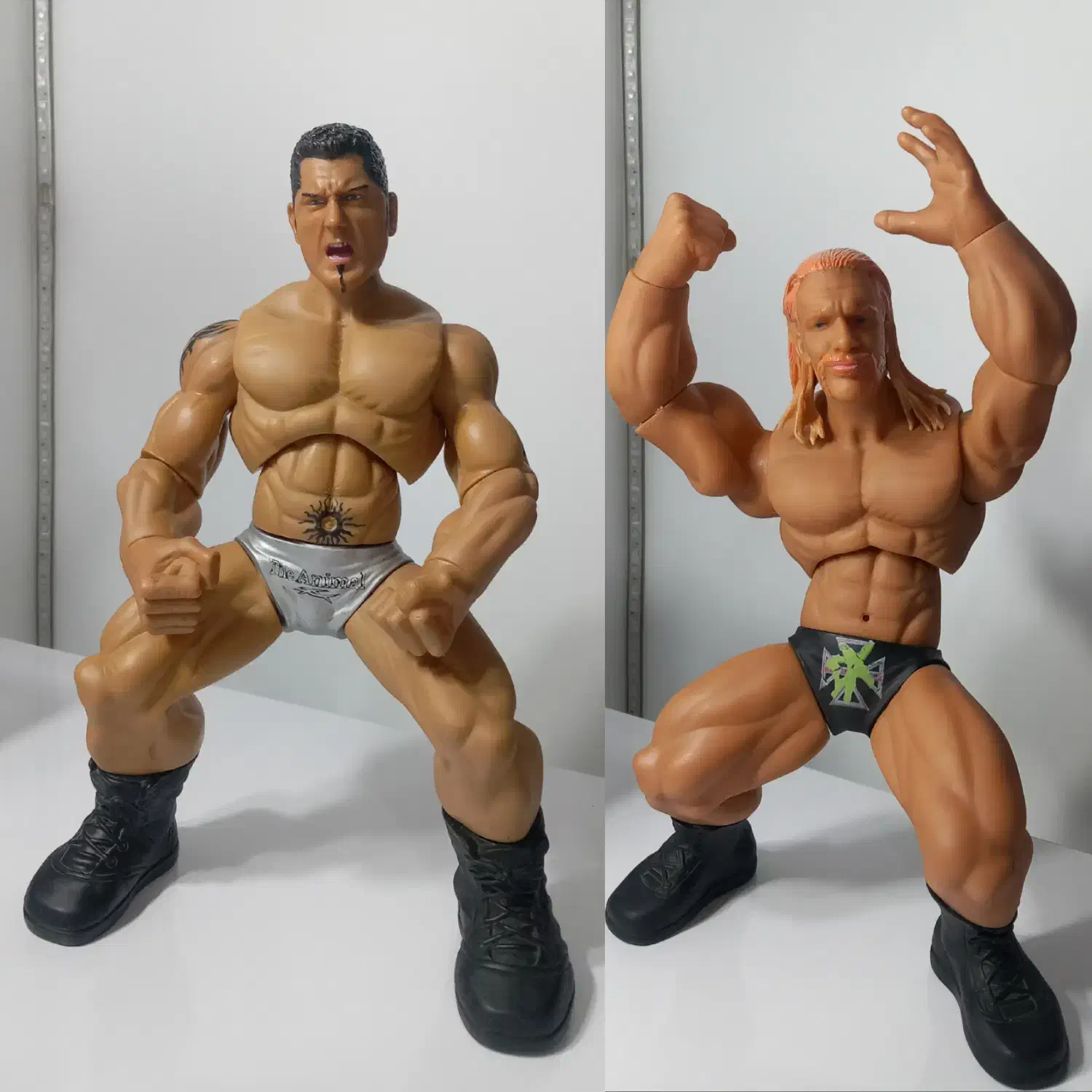 دو عدد فیگور بزرگ اورجینال کشتی کج ۳۵ سانت|اسباب‌‌بازی|رشت, نامجو|دیوار