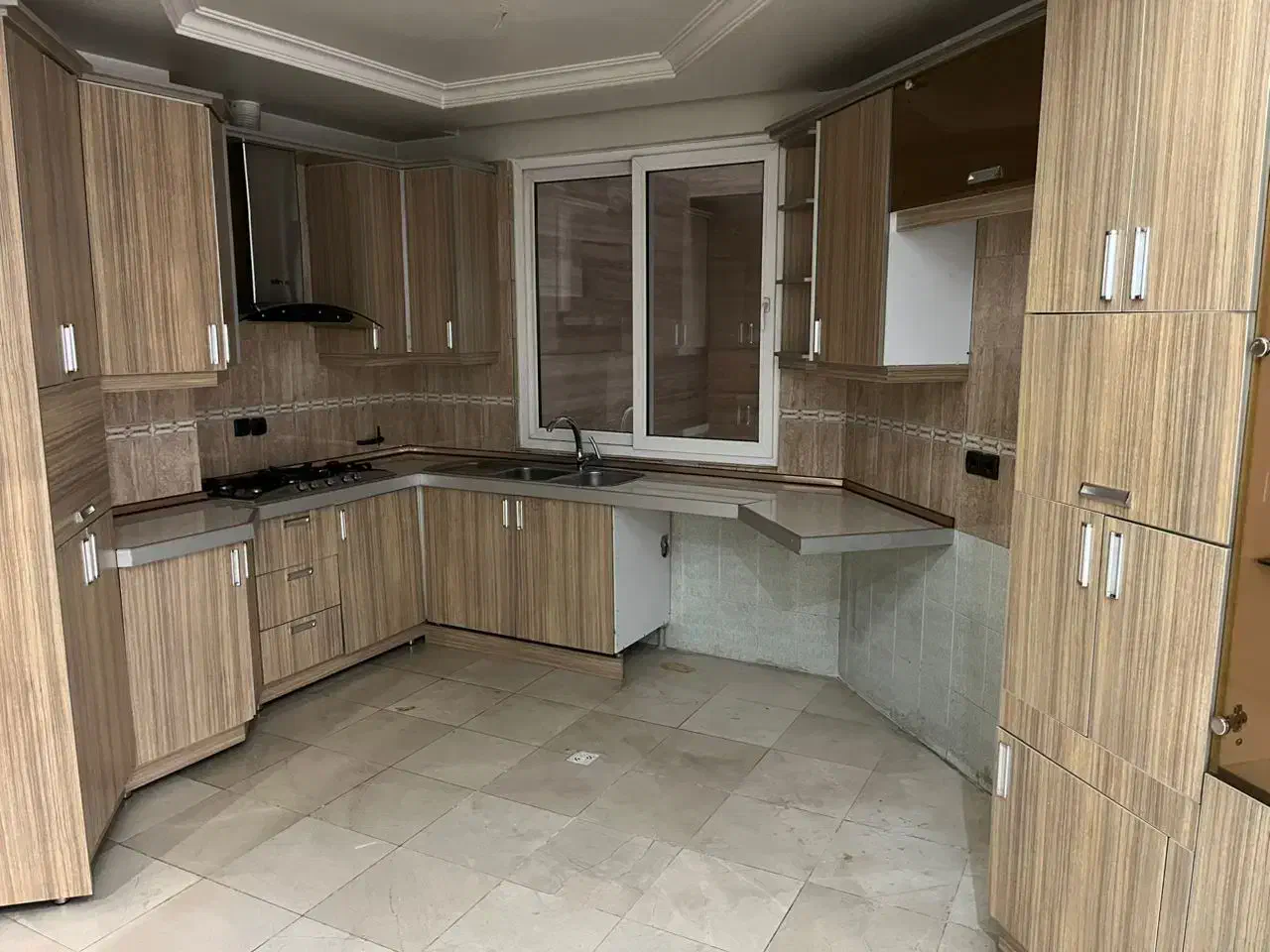 ۱۱۰متر سه خوابه غرق نور فول امکانات جنت آباد جنوبی|اجارهٔ آپارتمان|تهران, جنتآباد جنوبی|دیوار