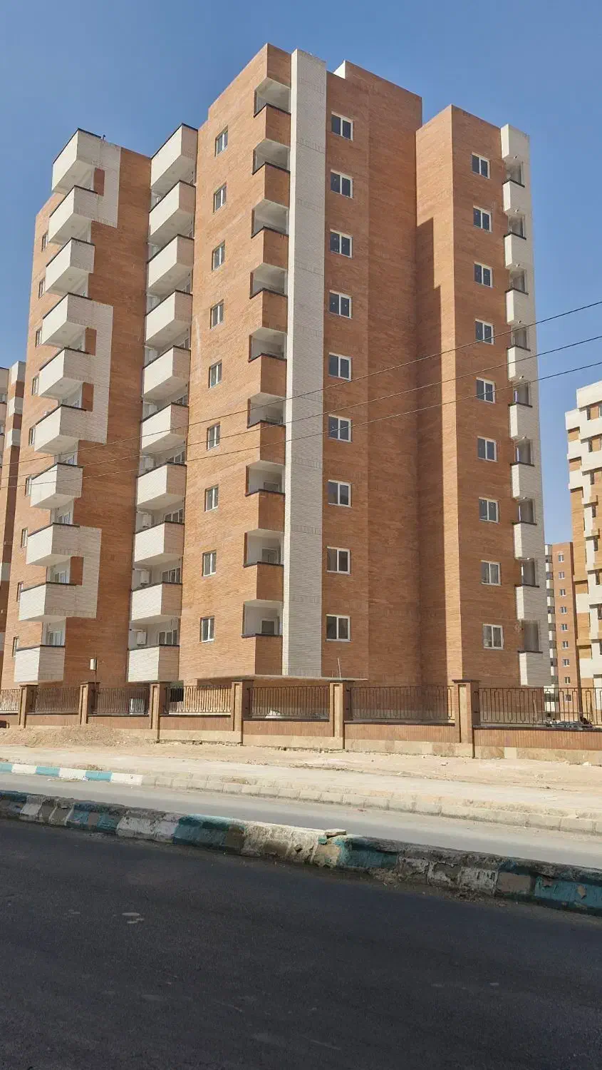 آپارتمان اندیشه/آماده تحویل/صد متری|فروش آپارتمان|یزد, |دیوار