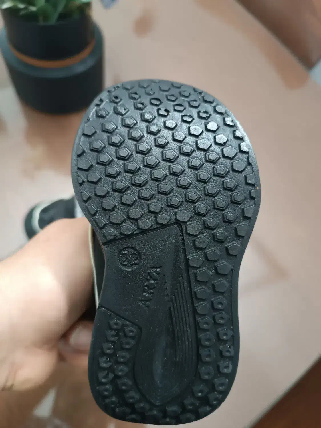 کفش کودک نو شماره ۲۲ مناسب ۸ماه تا ۱نیم سال نو|کفش و لباس بچه|مشهد, کلاهدوز|دیوار