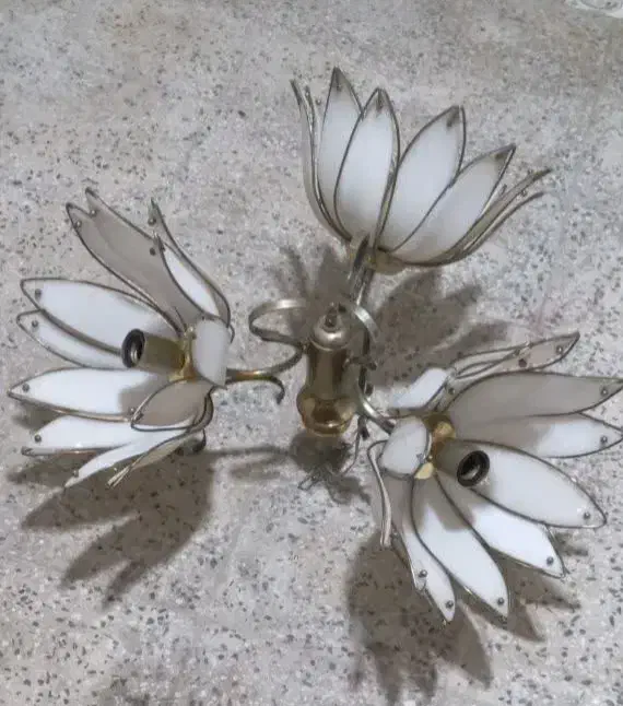 یک لوستر قدیمی|کلکسیون و سرگرمی|اصفهان, جلفا|دیوار