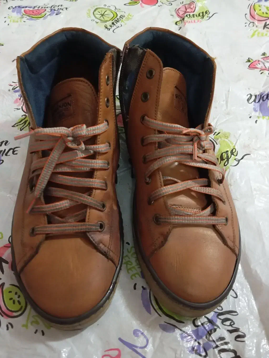 بوت چرم اصل سایز ۴۲|کیف، کفش، کمربند|رشت, شهرک قدس|دیوار