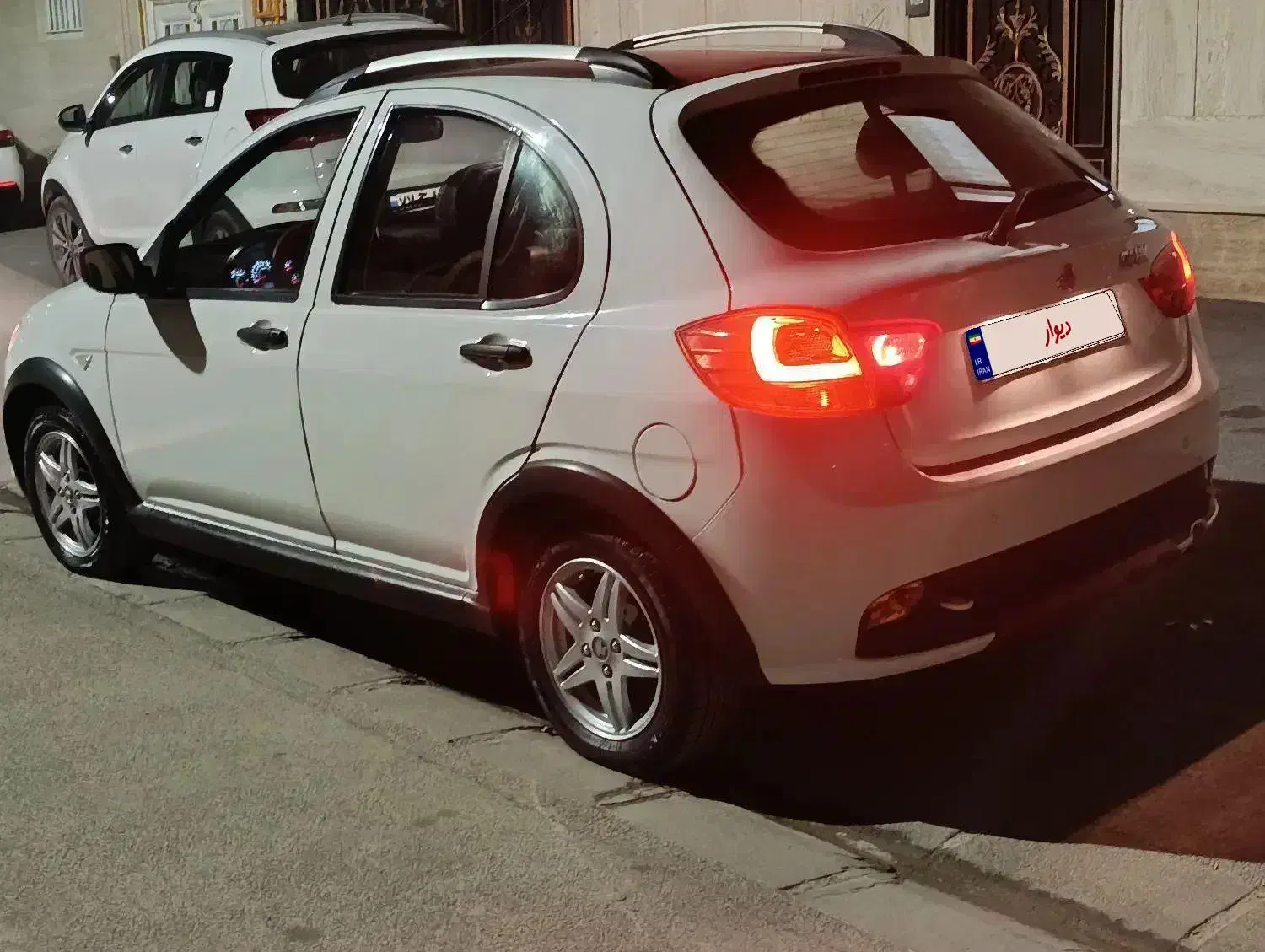 کوییک r سفید قرمز مدل 99|خودرو سواری و وانت|خمین, |دیوار