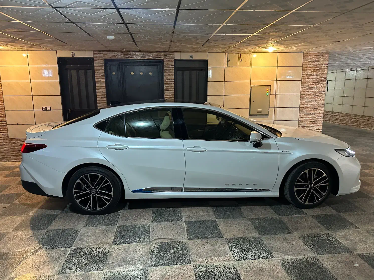 Toyota Camry 2025|خودرو سواری و وانت|شیراز, قدوسی غربی|دیوار
