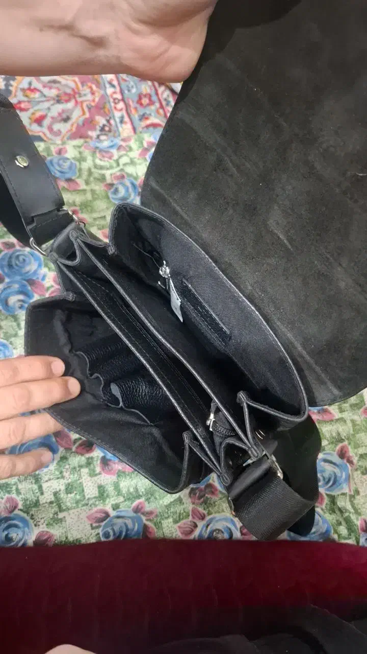 کیف رو دوشی چرم طبیعی|کیف، کفش، کمربند|یزد, |دیوار