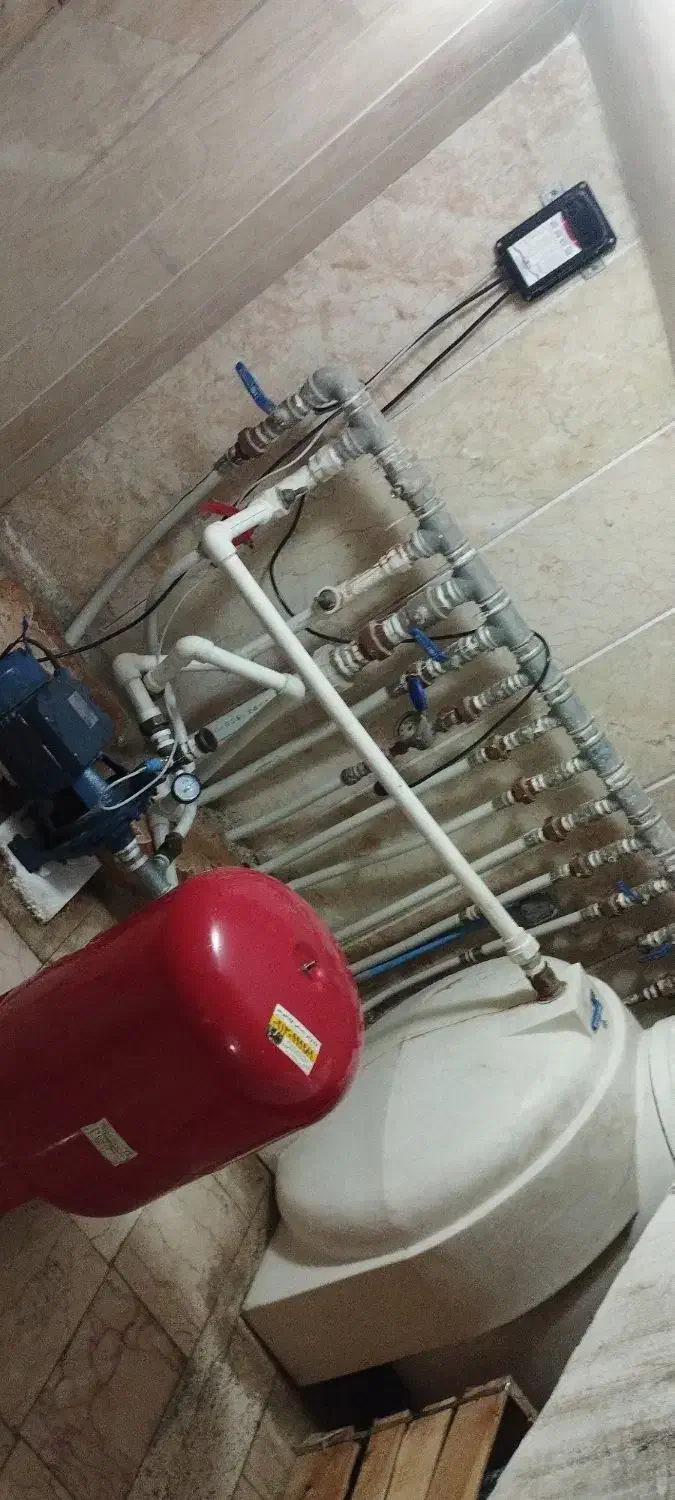 سرویس و سیم پیچی پمپ آب نصب تعمیرات و..|خدمات پیشه و مهارت|اصفهان, باغ نگاره|دیوار