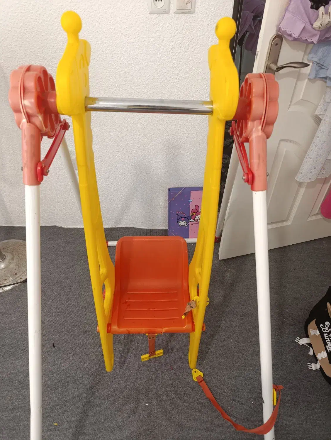 تاب کودک|اسباب‌بازی بچه|بابلسر, |دیوار