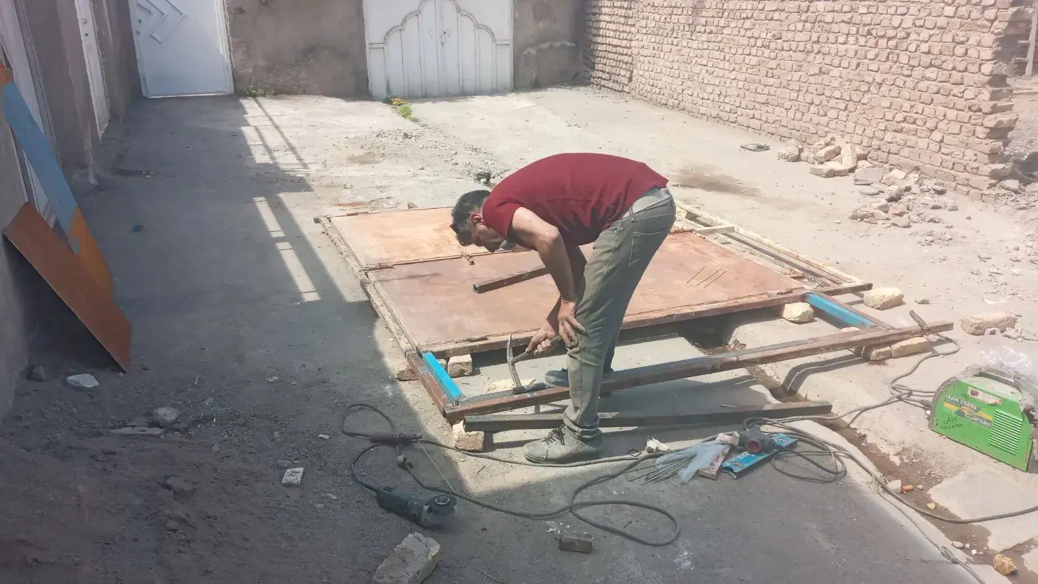 جوشکاری سیار ساعتی ۳۰۰|خدمات پیشه و مهارت|نیشابور, ابراهیمی|دیوار