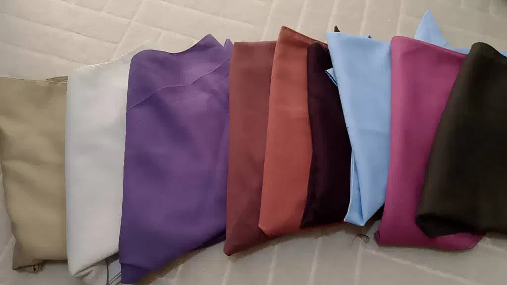 مقنعه|لباس|باینگان, |دیوار