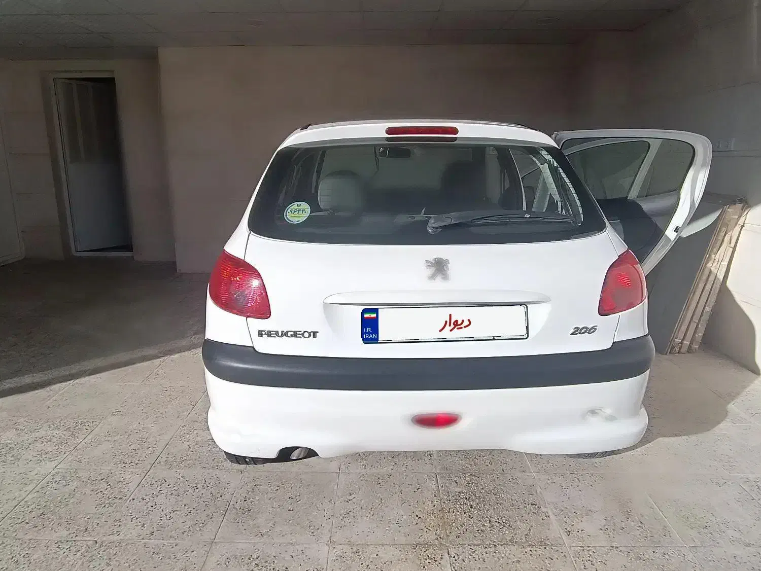 پژو 206|خودرو سواری و وانت|شیراز, شهرک بهشتی|دیوار