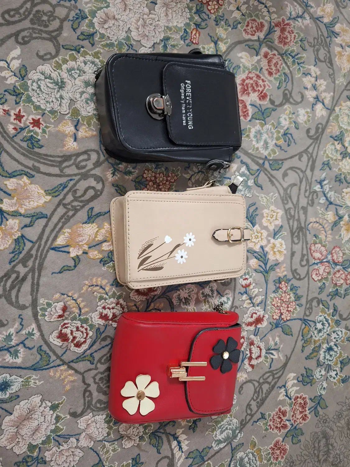 کیف و کتونی زنانه|کیف، کفش، کمربند|تهران, شهرک رضویه|دیوار