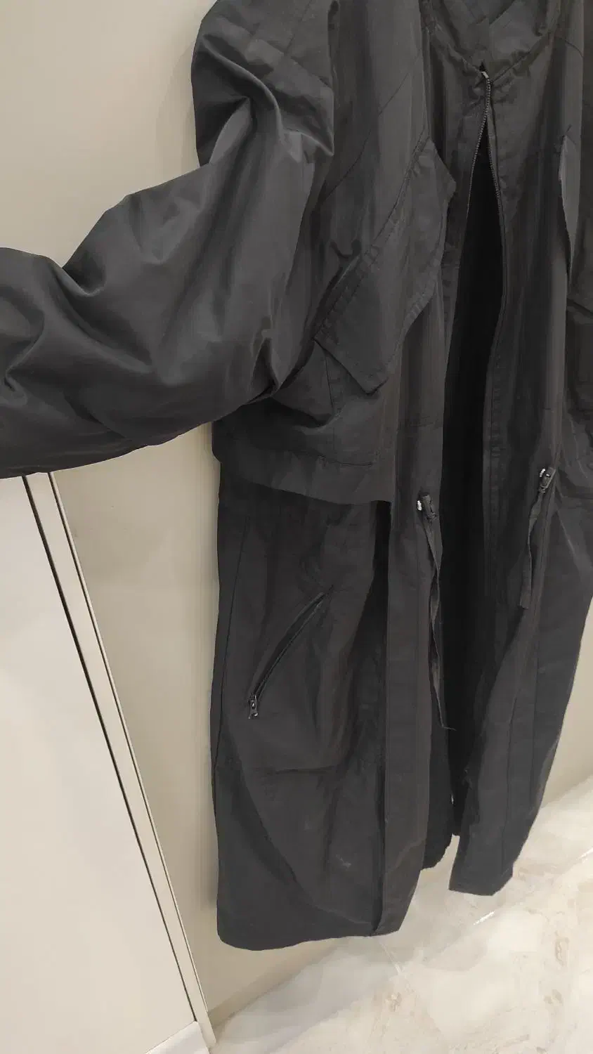 بارانی بلند|لباس|گرگان, |دیوار