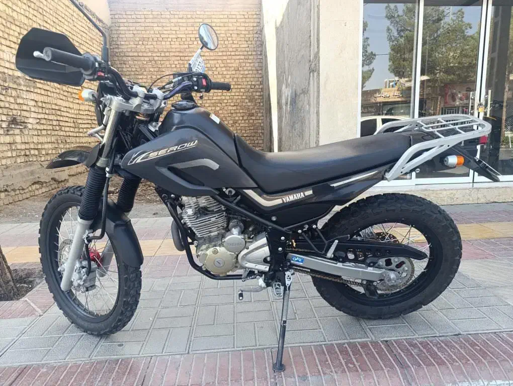 یاماها. 250.سیرو تریکر.ژاپن.|موتورسیکلت|خمینی‌شهر, |دیوار