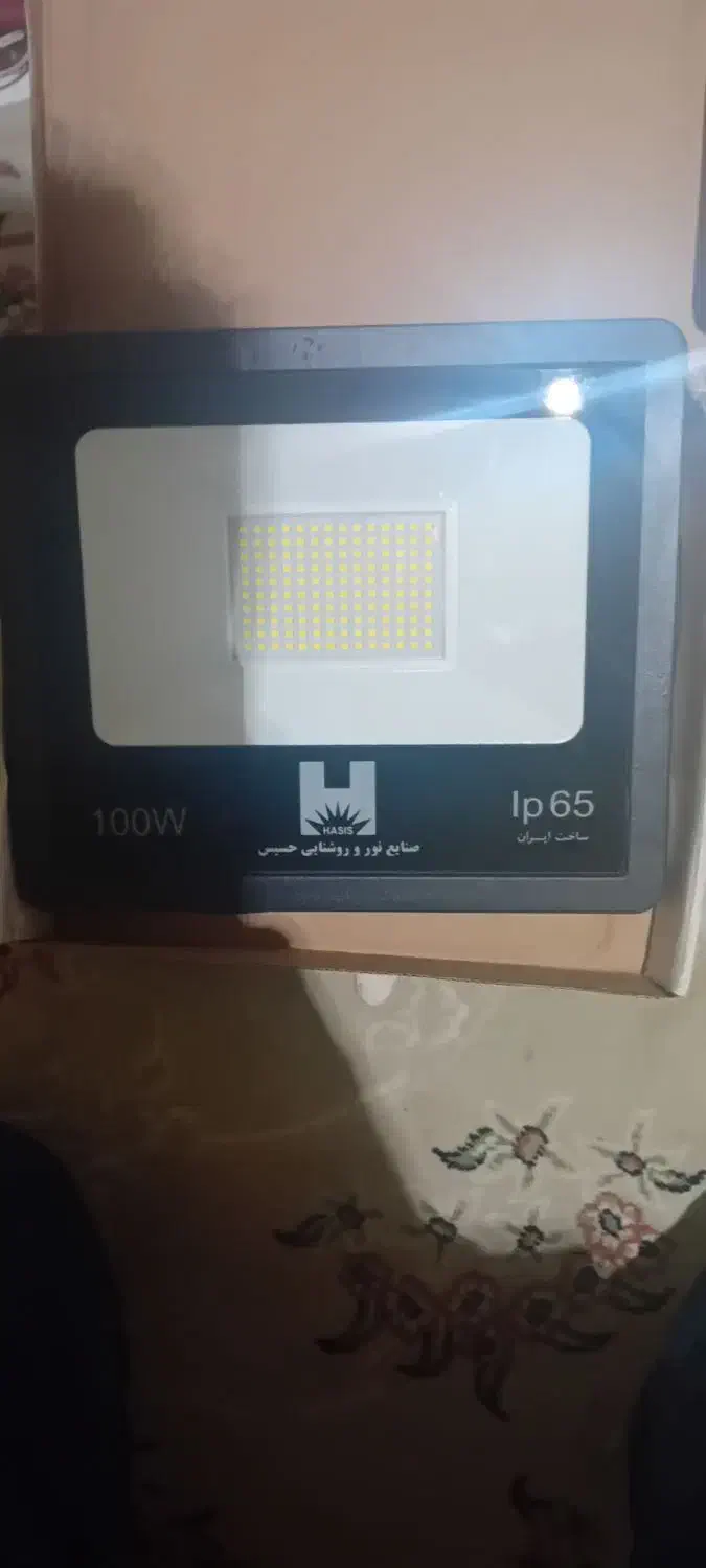 پرژکتور کم مصرف ال ای دی|تلویزیون و پروژکتور|رباطکریم, رباطکریم|دیوار