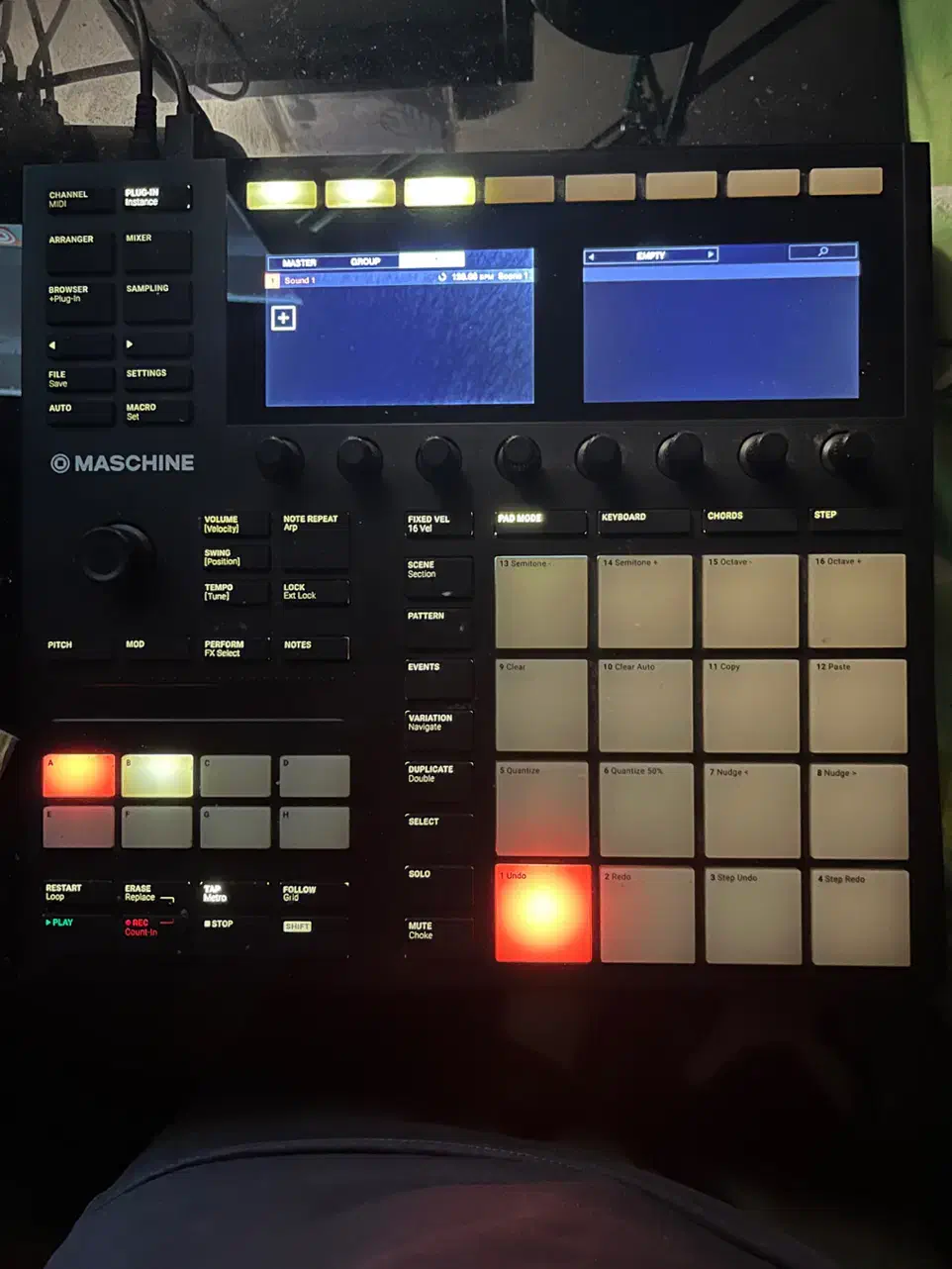 دی جی کنترلر native instruments maschine mk3|آلات موسیقی|تهران, قیطریه|دیوار