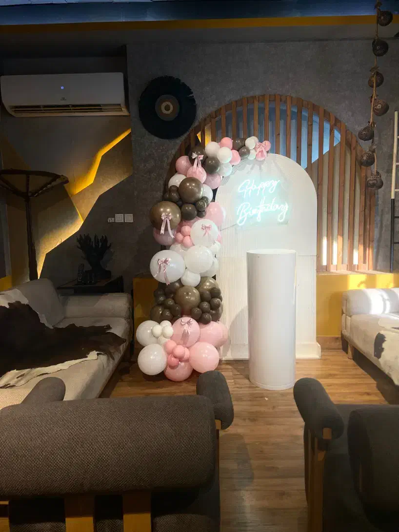 بادکنک آرایی و دیزاین تولد-تم تولد|خدمات پذیرایی، مراسم|خرمآباد, |دیوار