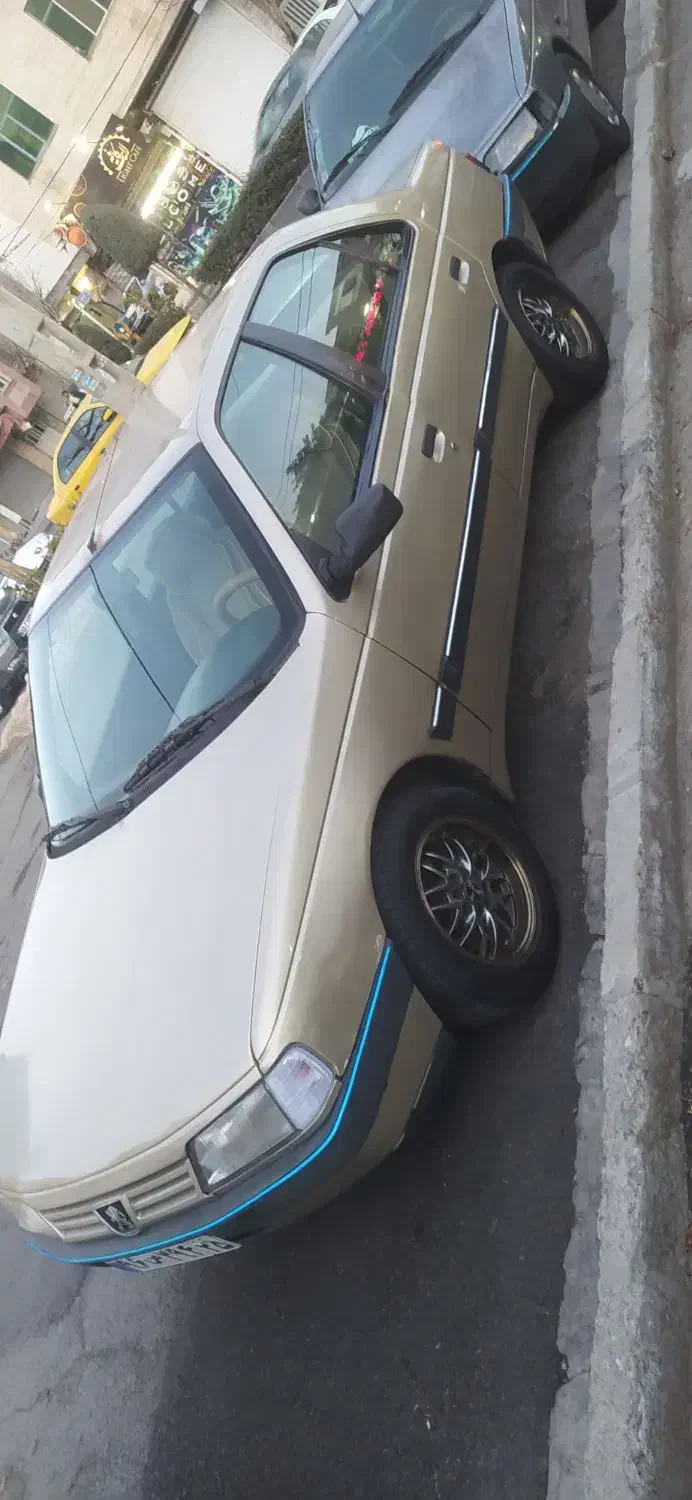 پژو مدل ۸۴|خودرو سواری و وانت|کرج, کوی امامیه|دیوار