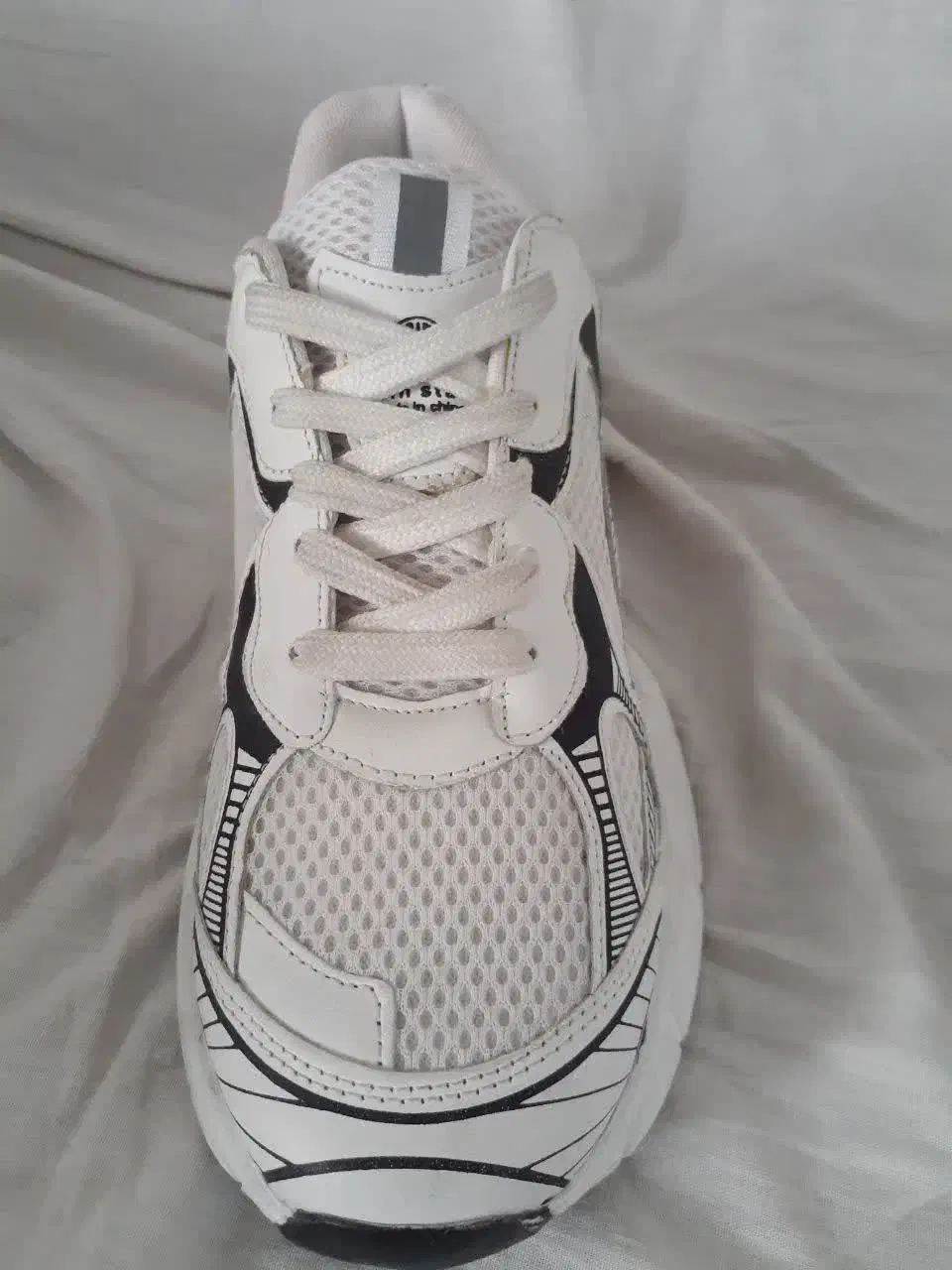 کفش ویتنام اسپرت سفید|کیف، کفش، کمربند|مشهد, عسگریه|دیوار