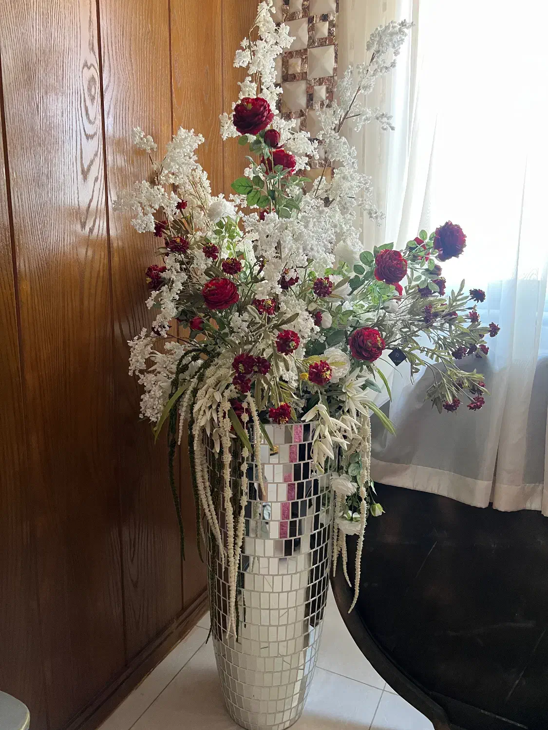 گل مصنوعی|گل مصنوعی|اصفهان, باغ زرشک|دیوار