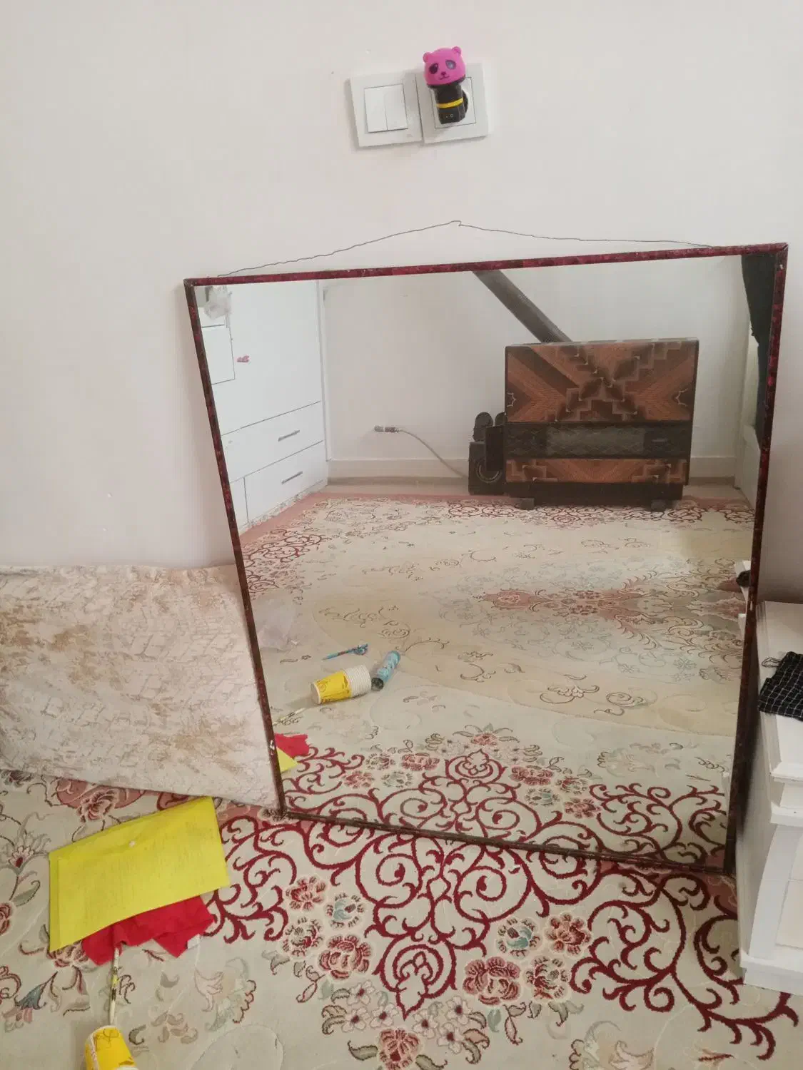 اینه قدی|آینه|تربت جام, میان جام|دیوار