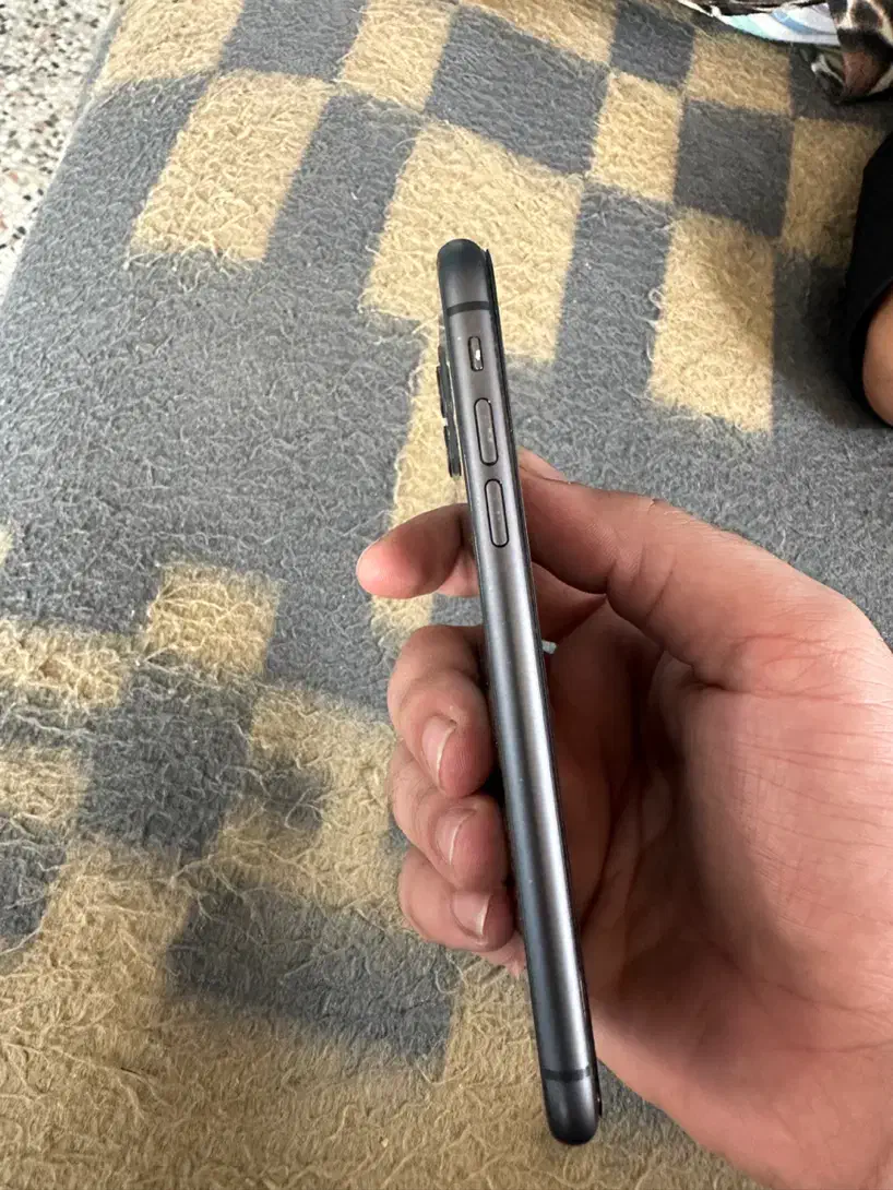 آیفون ۱۱ نرمال|موبایل|دزفول, |دیوار