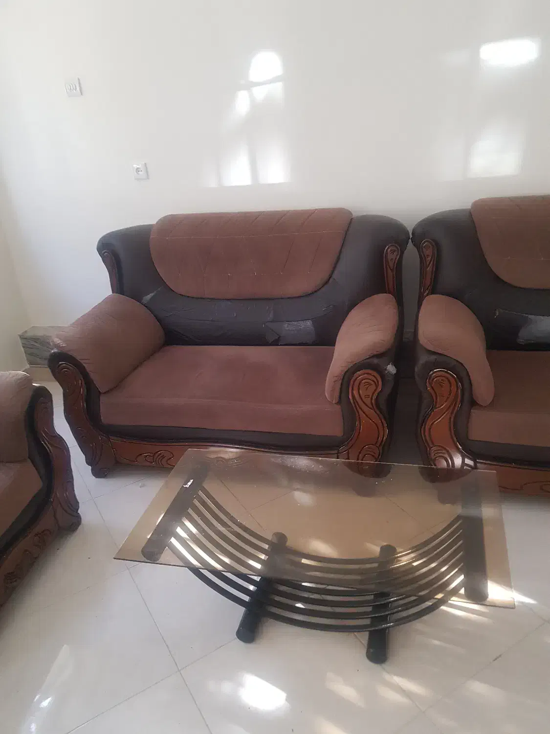 مبل راحتی|مبلمان خانگی و میز عسلی|دماوند, گیلاوند|دیوار